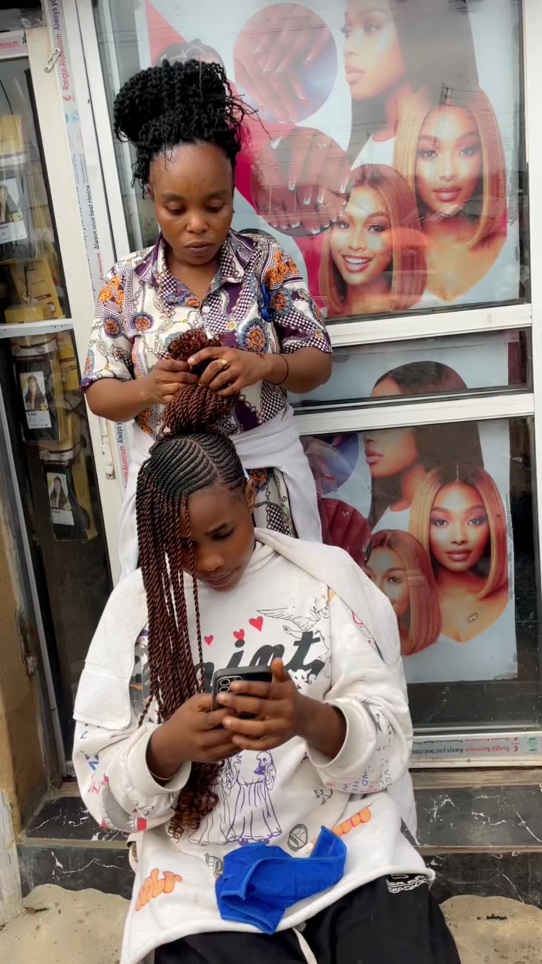 @C.c Classic_Salon