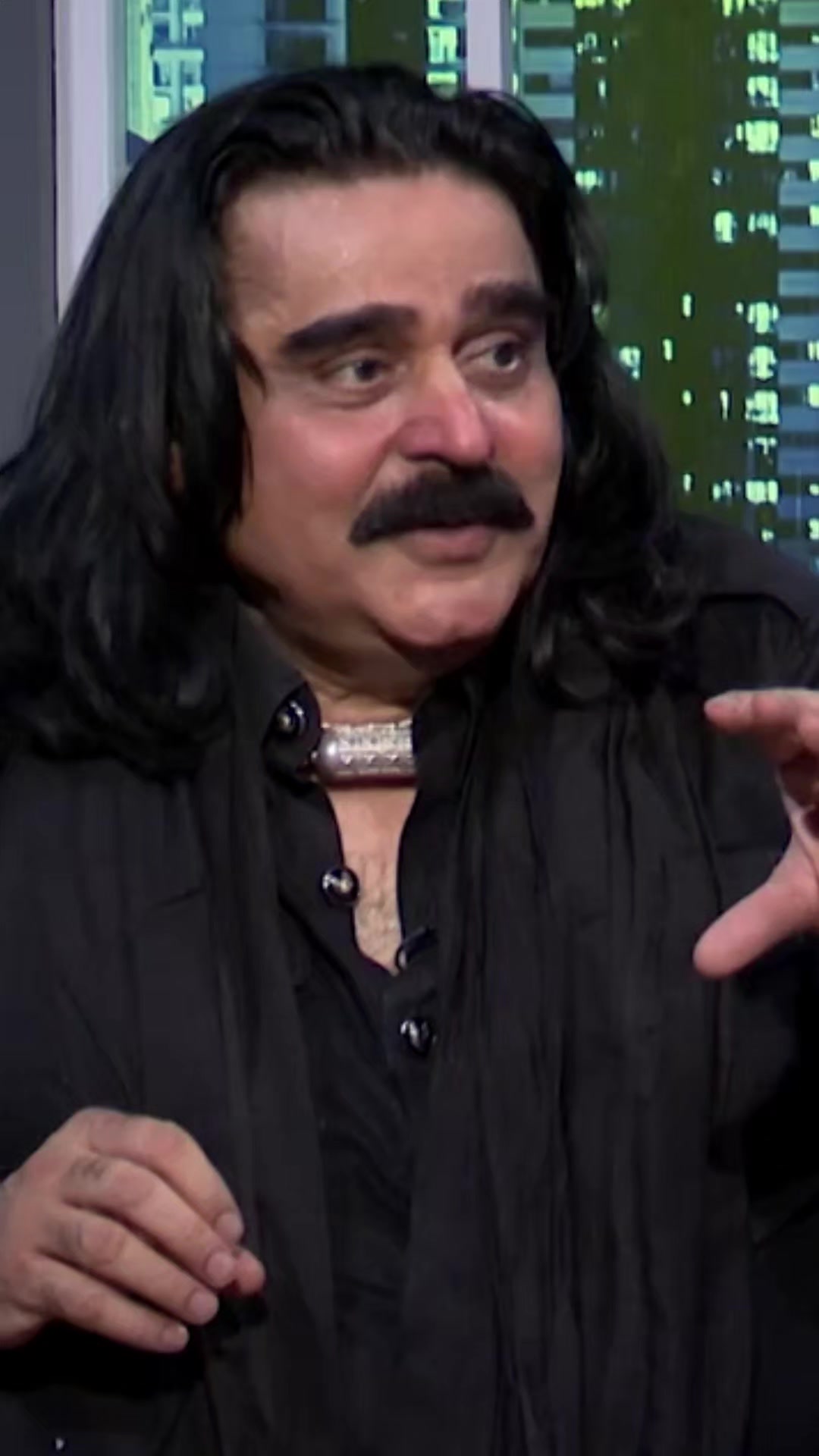 @Dr Nighat Nasim