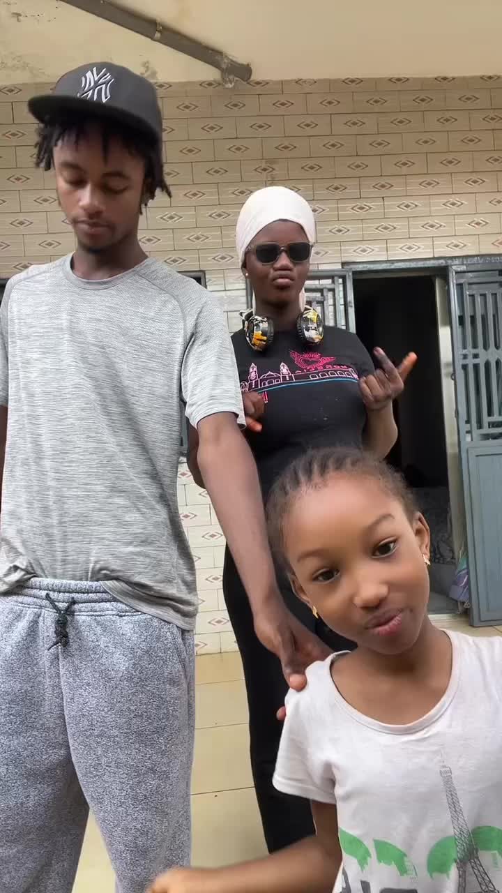 @𝐀𝐥𝐩𝐡𝐚 𝐋𝐞 𝐋𝐨𝐮𝐩