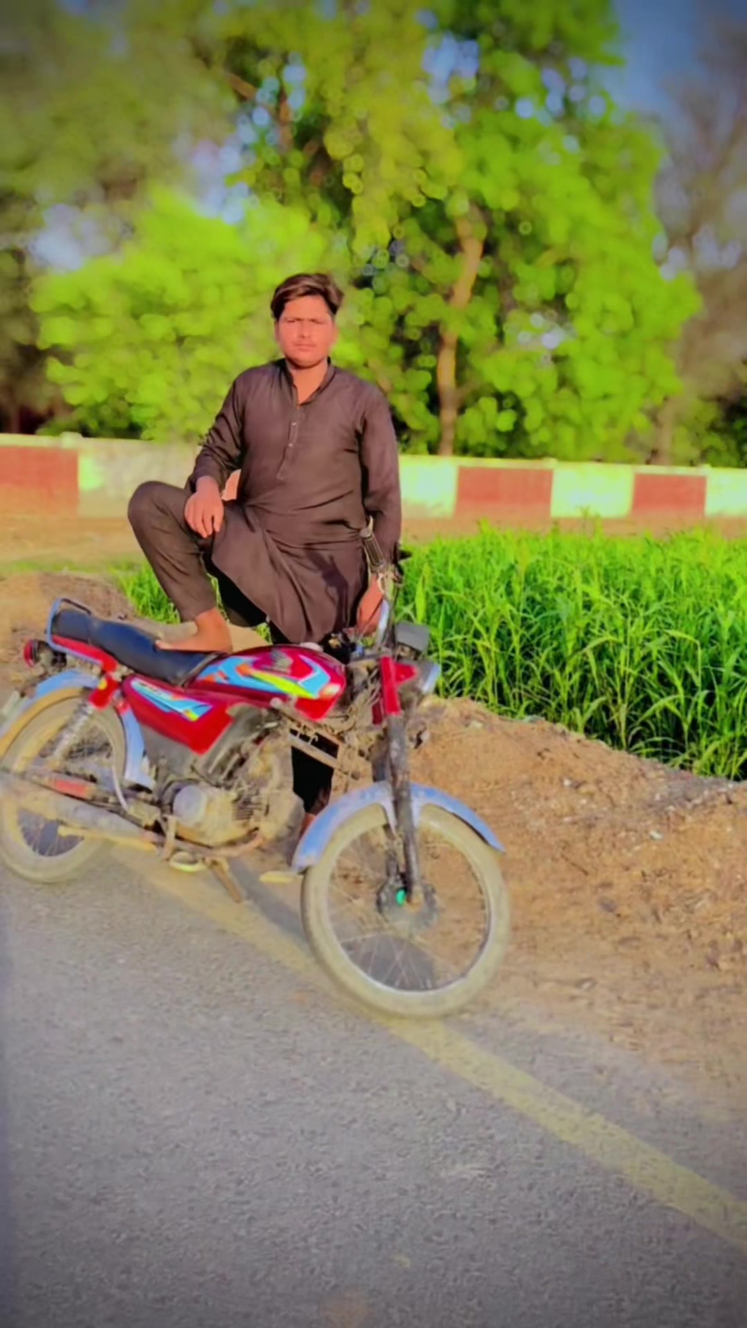 @🦅 راحیــل بلـوچ وہاڑی والا