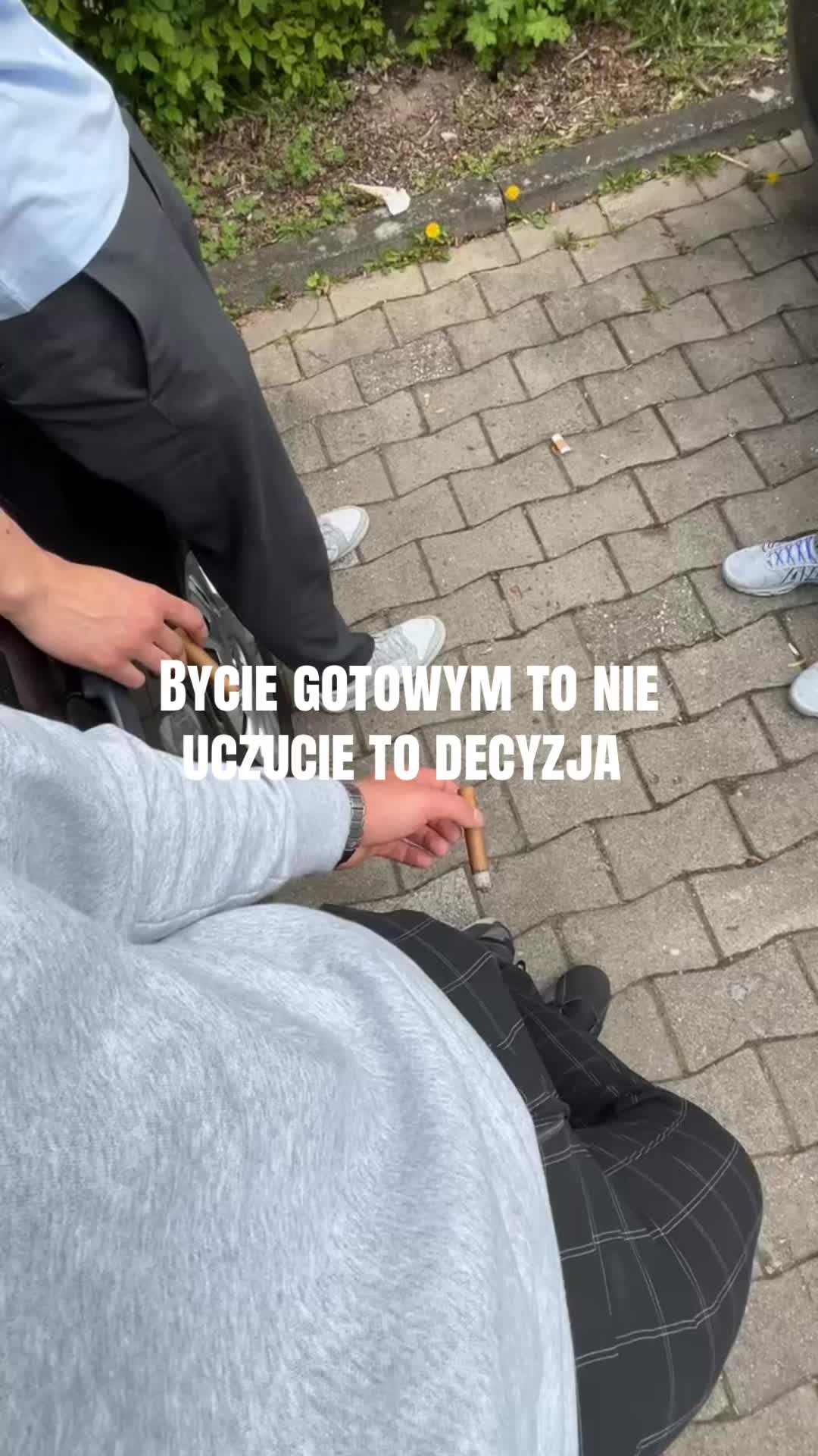 @Gabriel_Huszczka