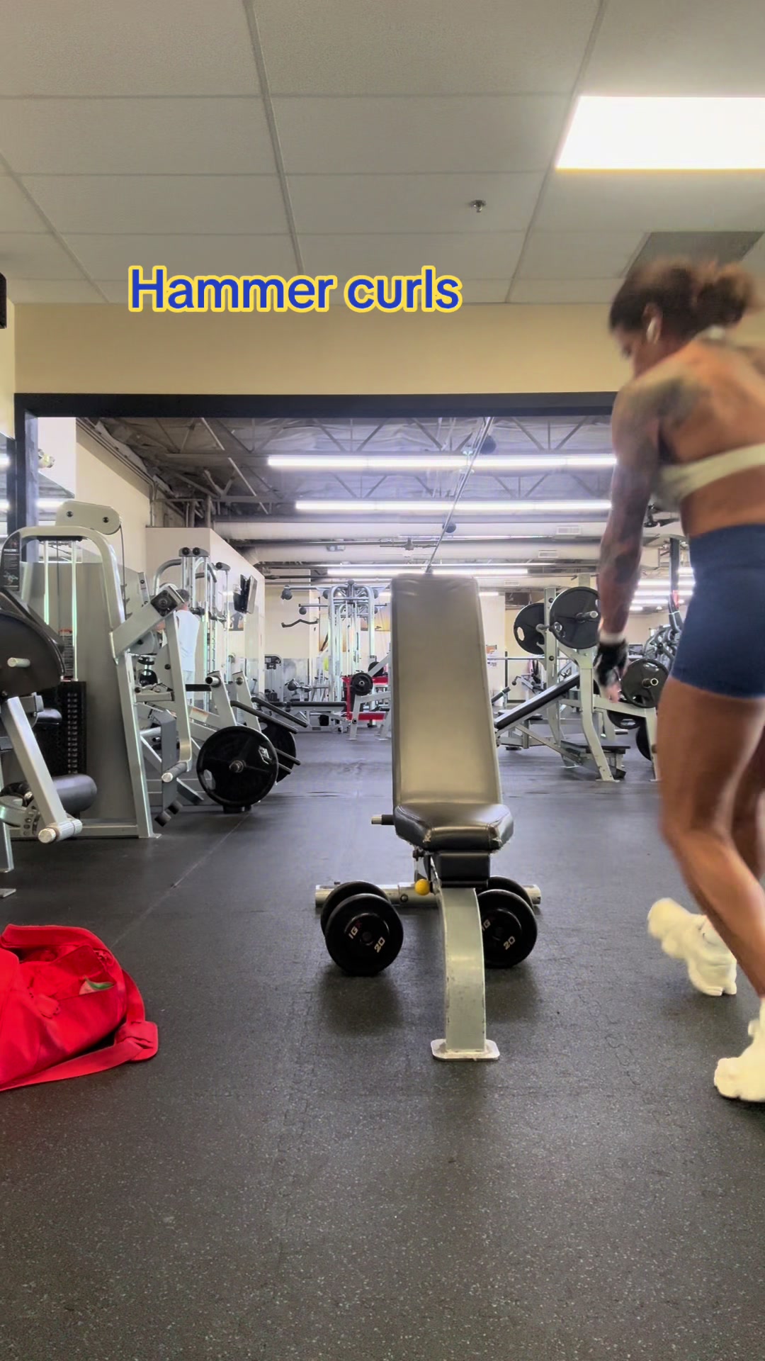 @LisaTidwell_fitafter50