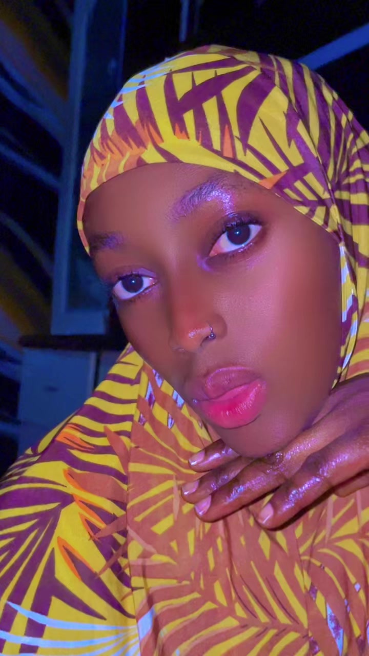 @Chartceesay