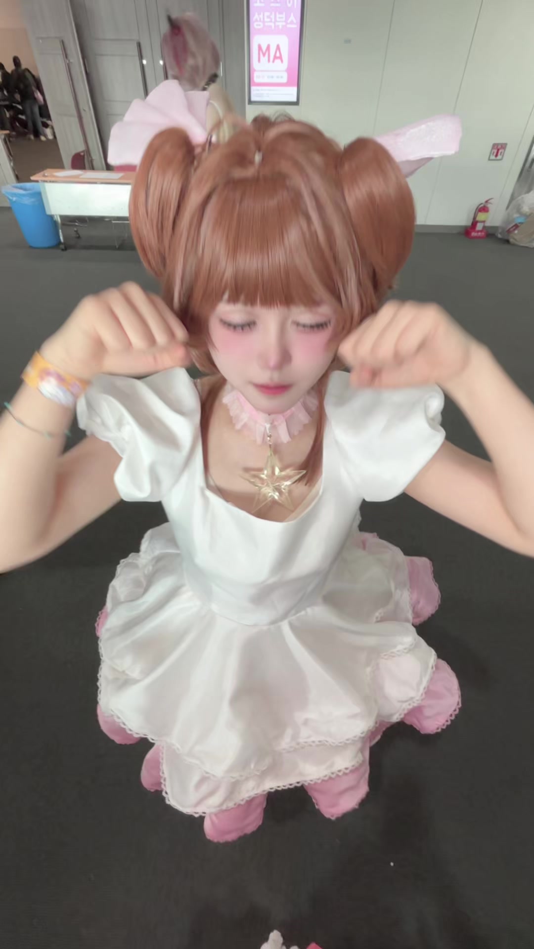 @mり
