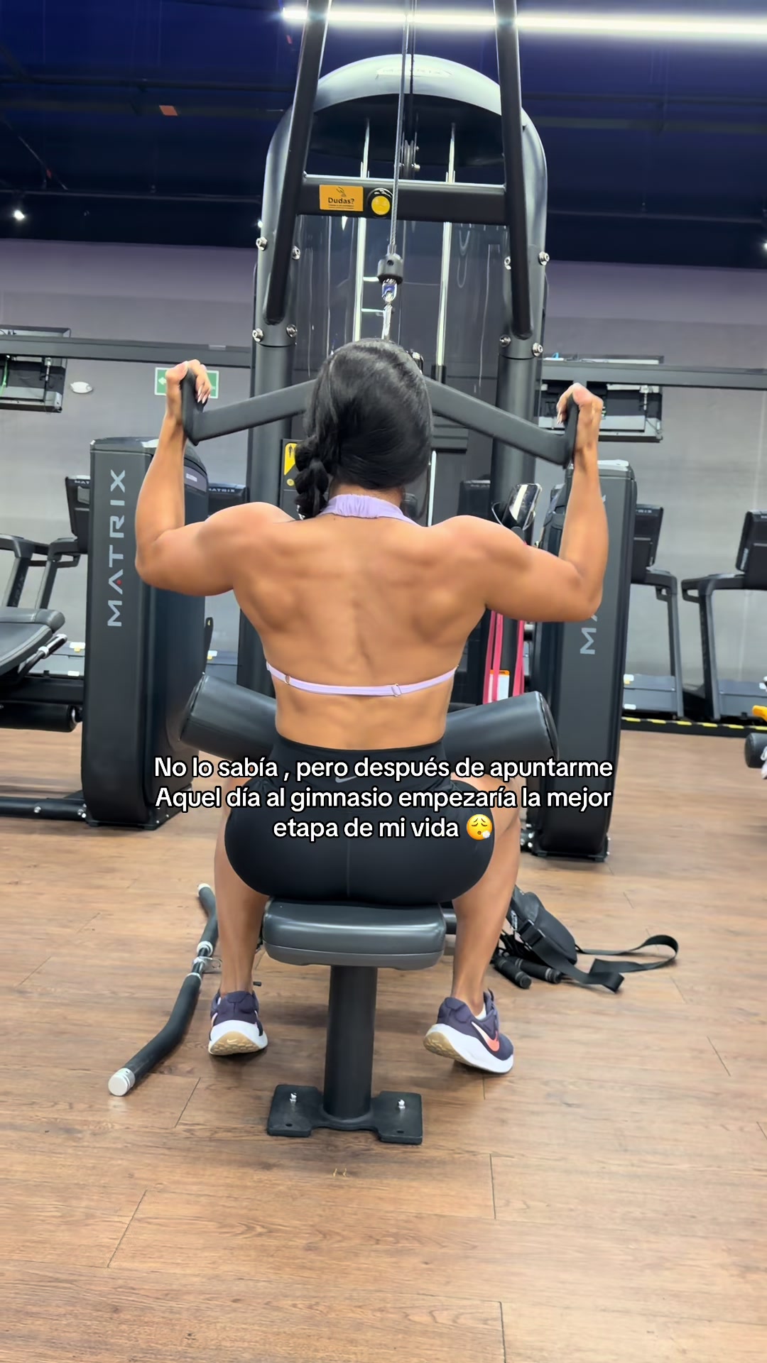 @lillymolinafit