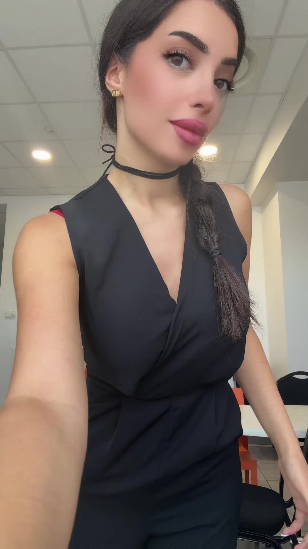 @Mia💎