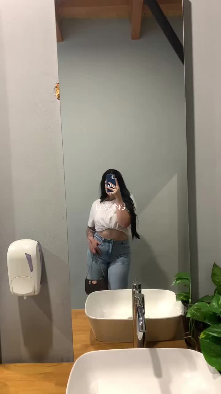 @Enxhi Luka🐍