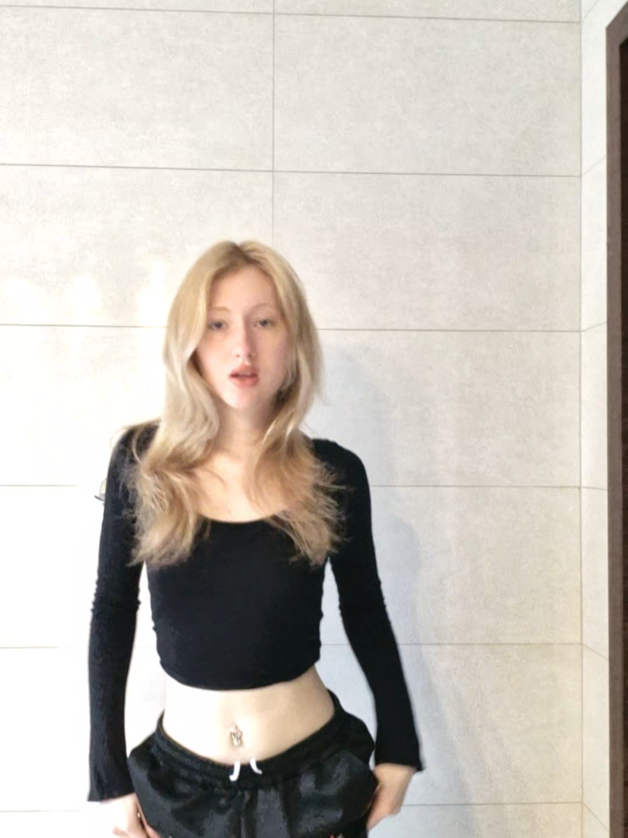 @amelianital