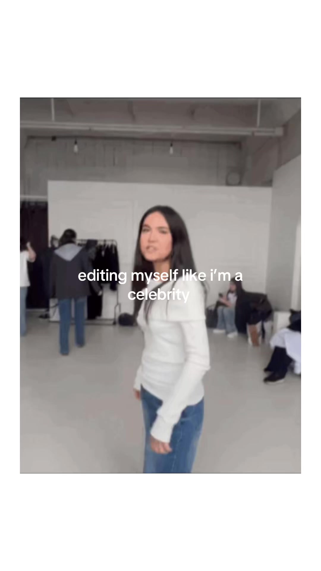 @bella