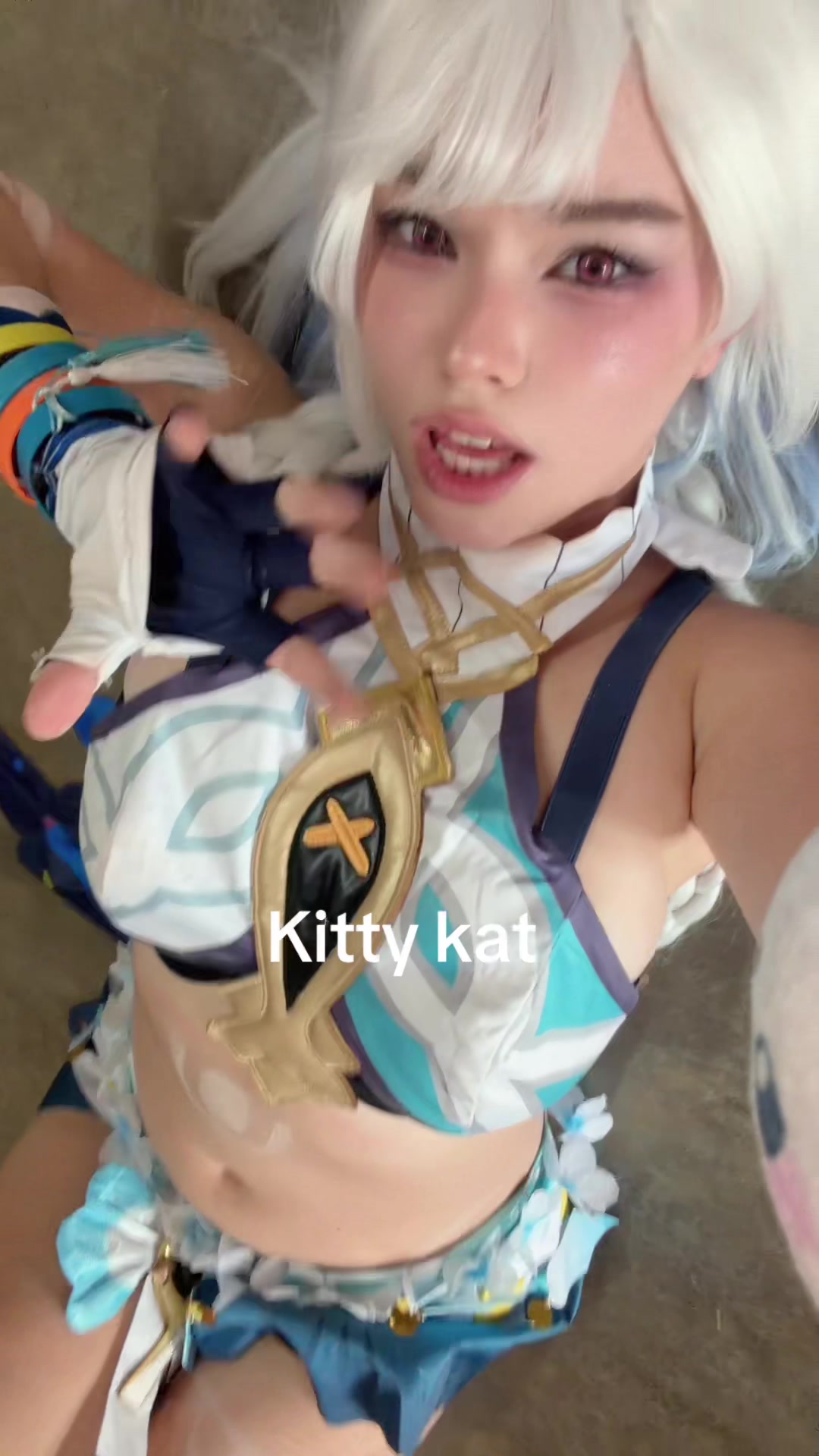 @yoursonly_aurora