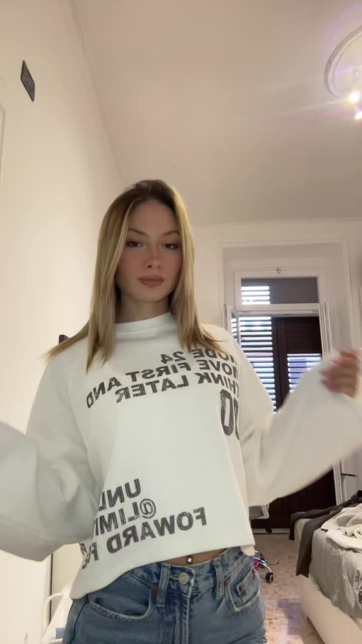 @👩🏼