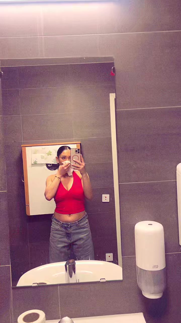 @Linda ✨