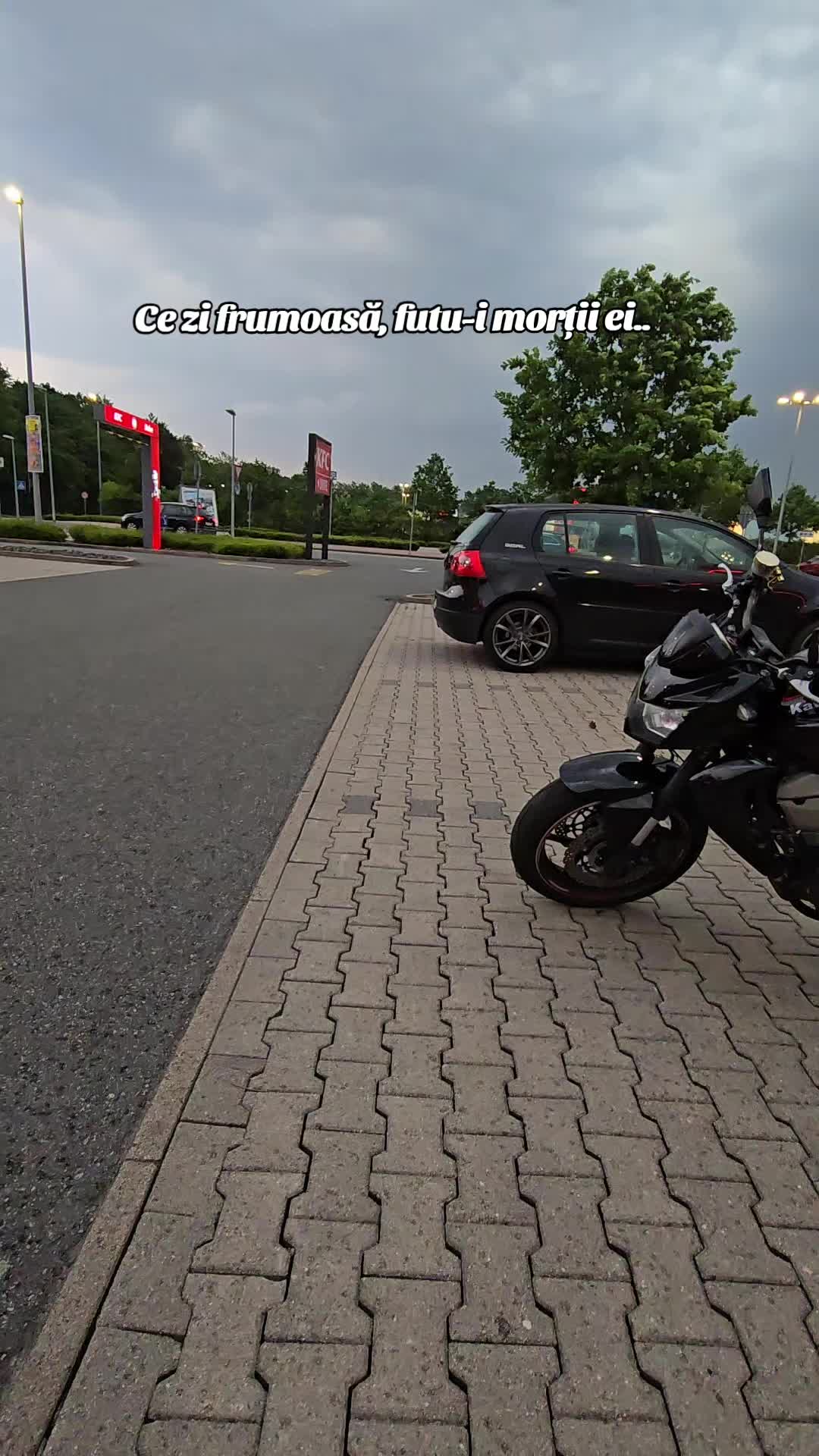 @Bøģđãņ
