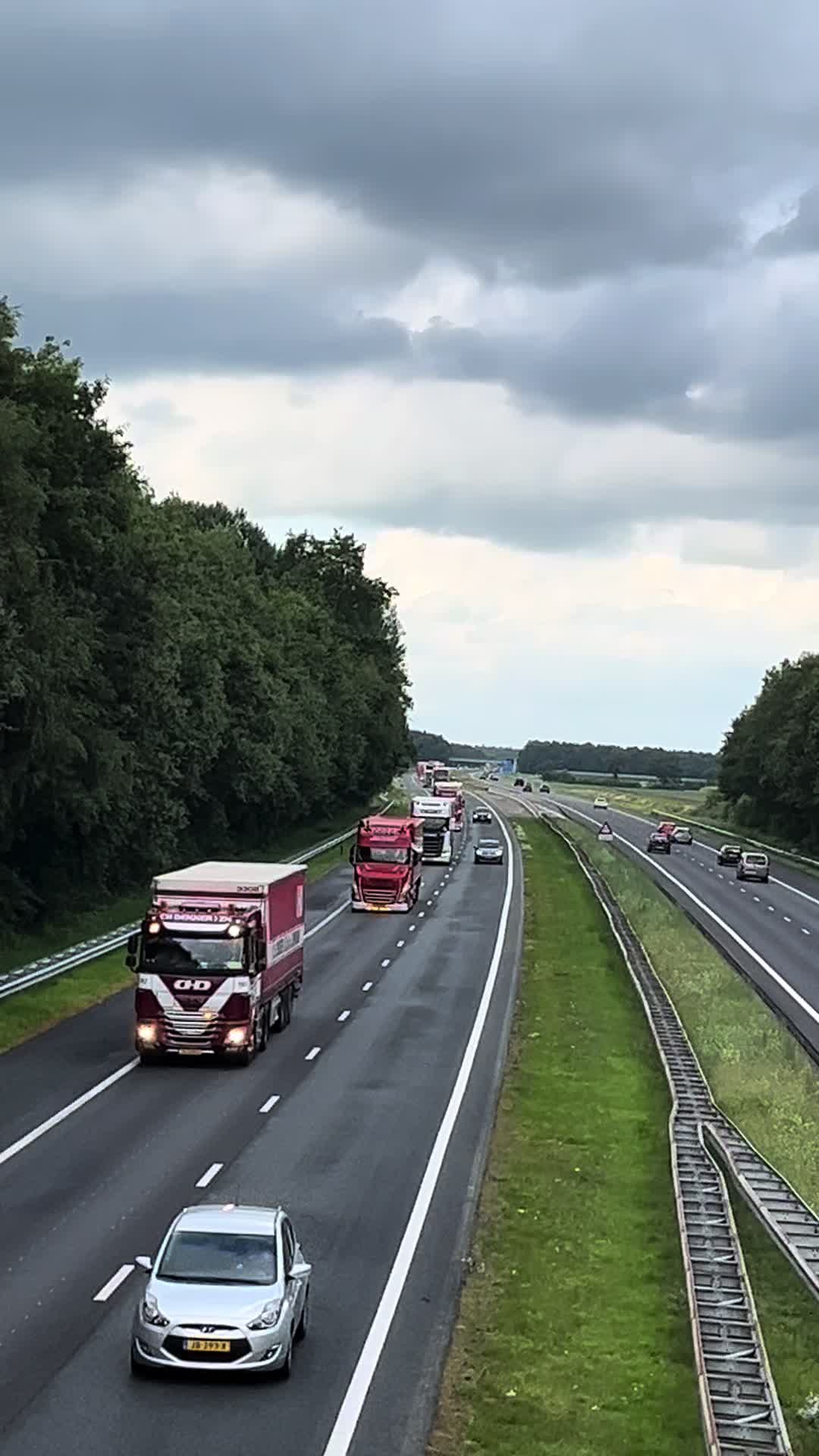 @GermanTruckspotter