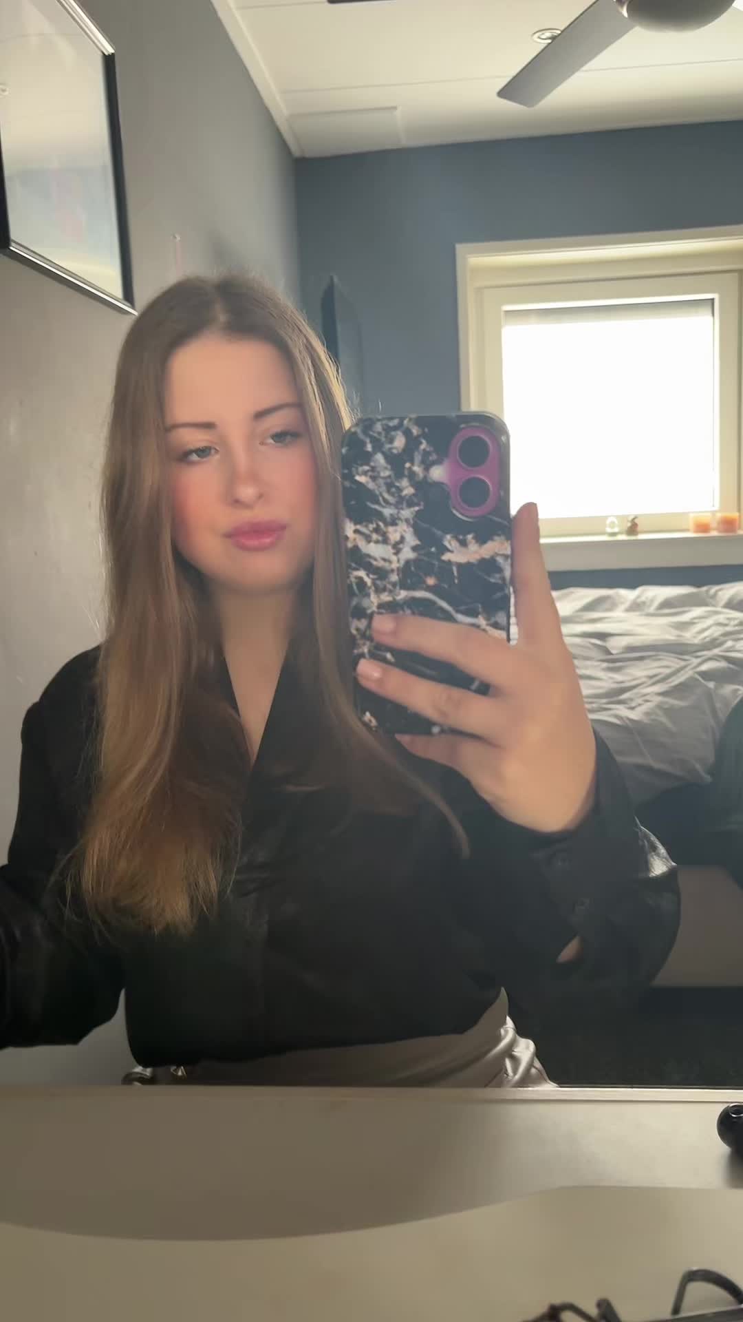 @Caitlin_0344