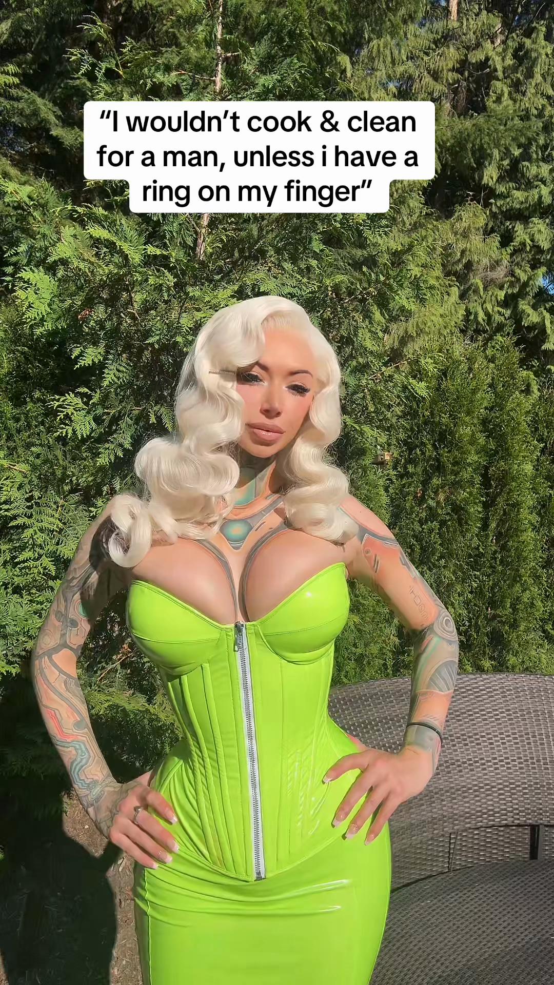 @Pinup pixie