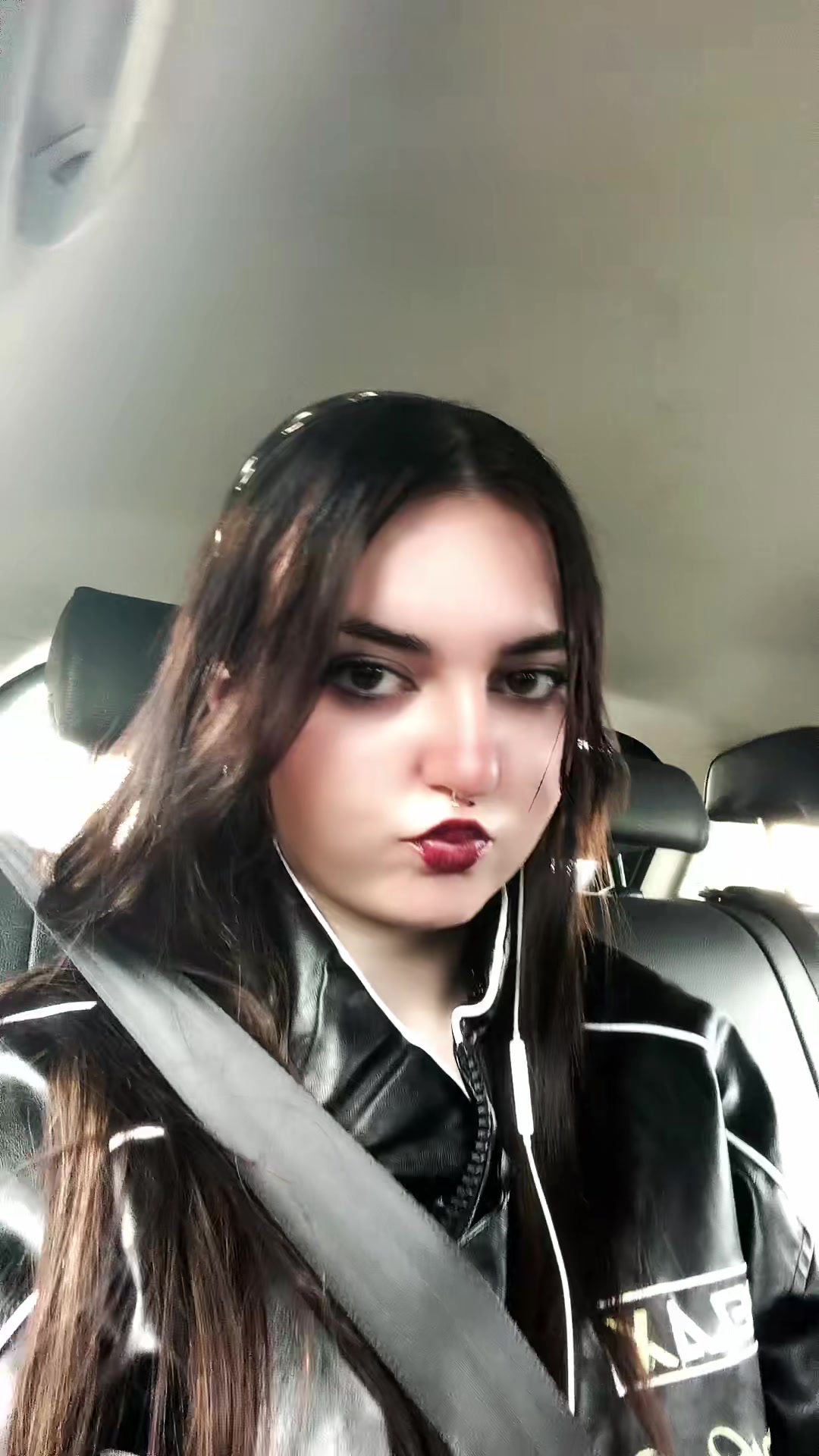 @evie (offline)