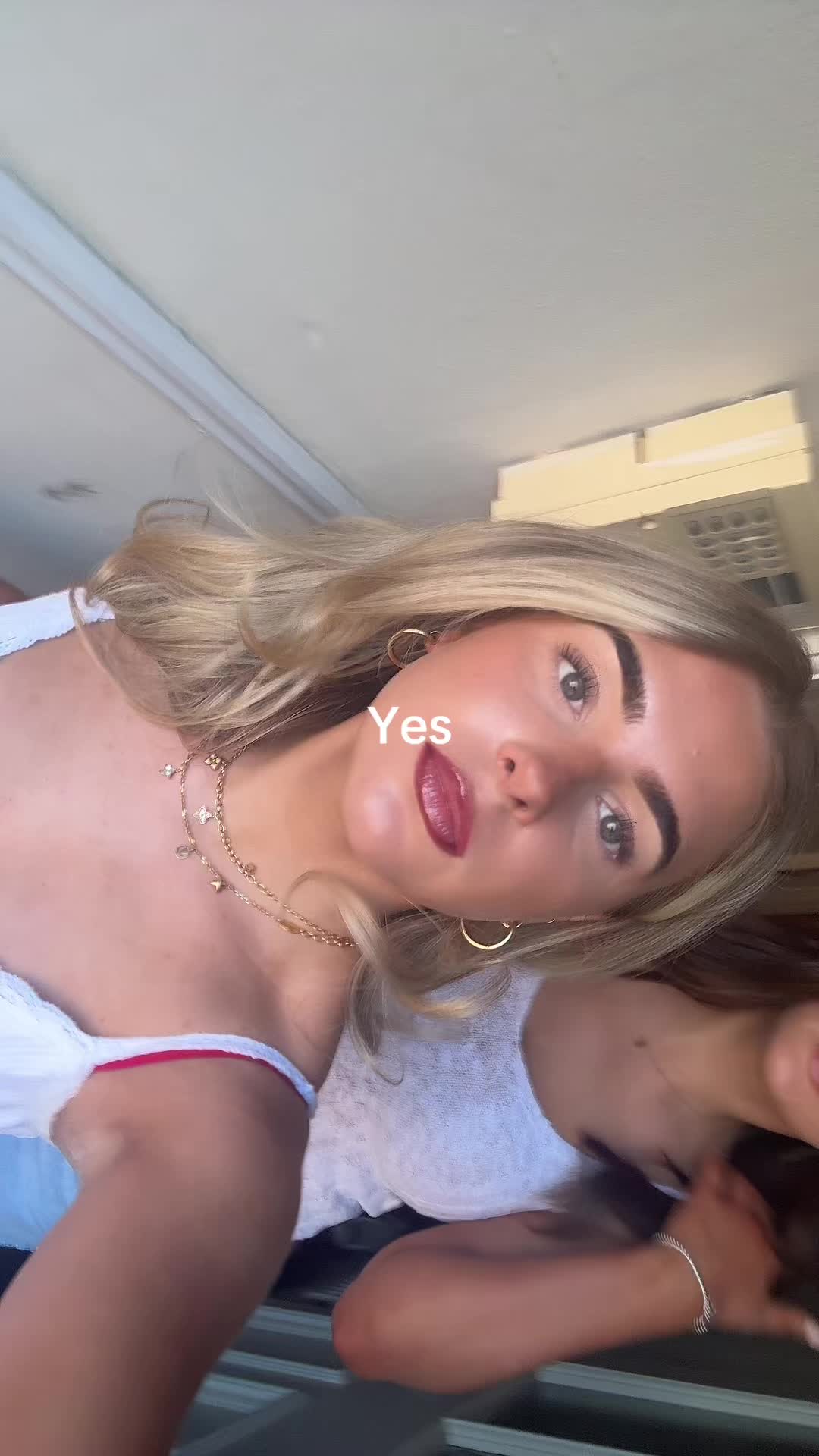 @mia