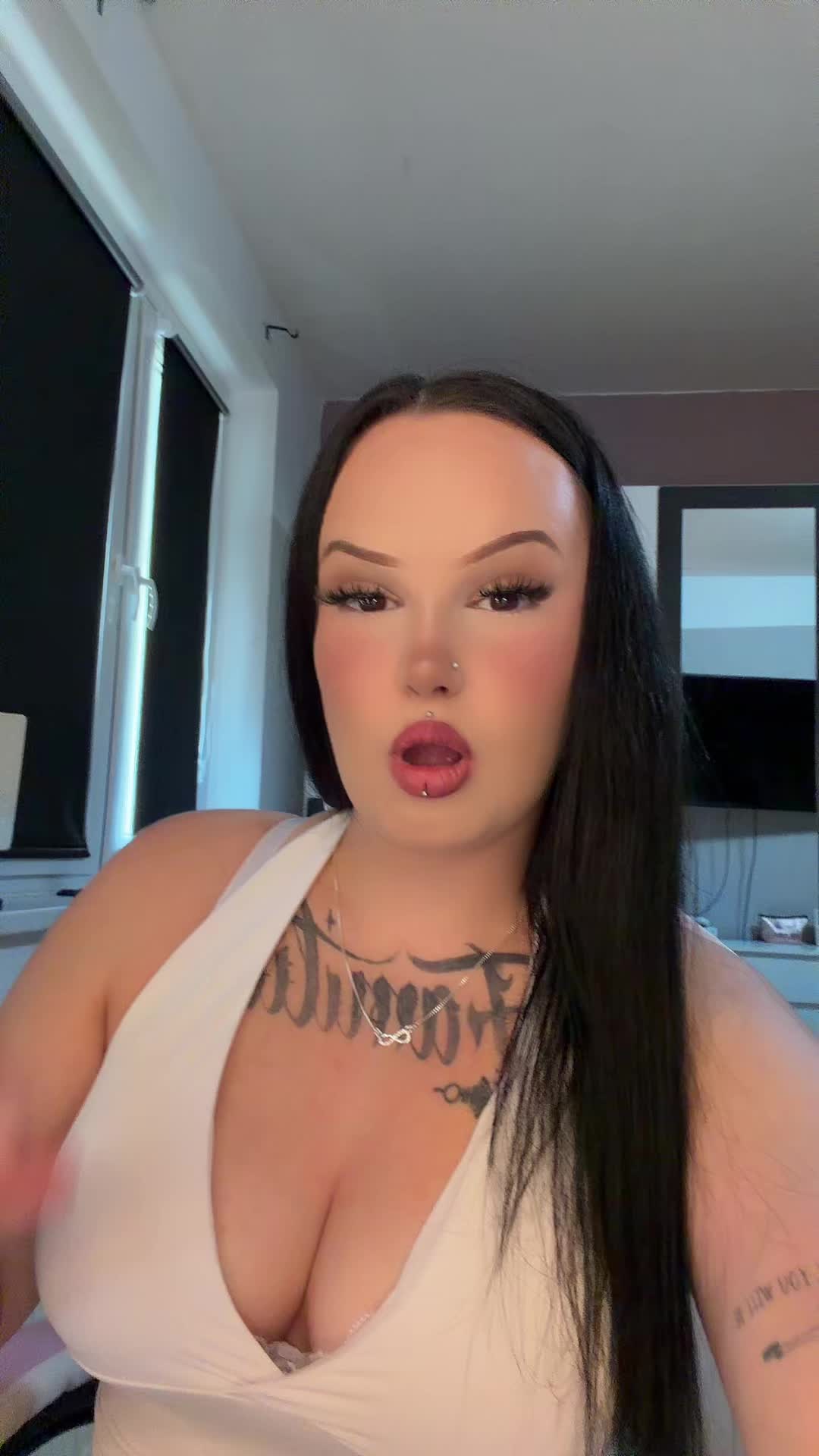 @๐