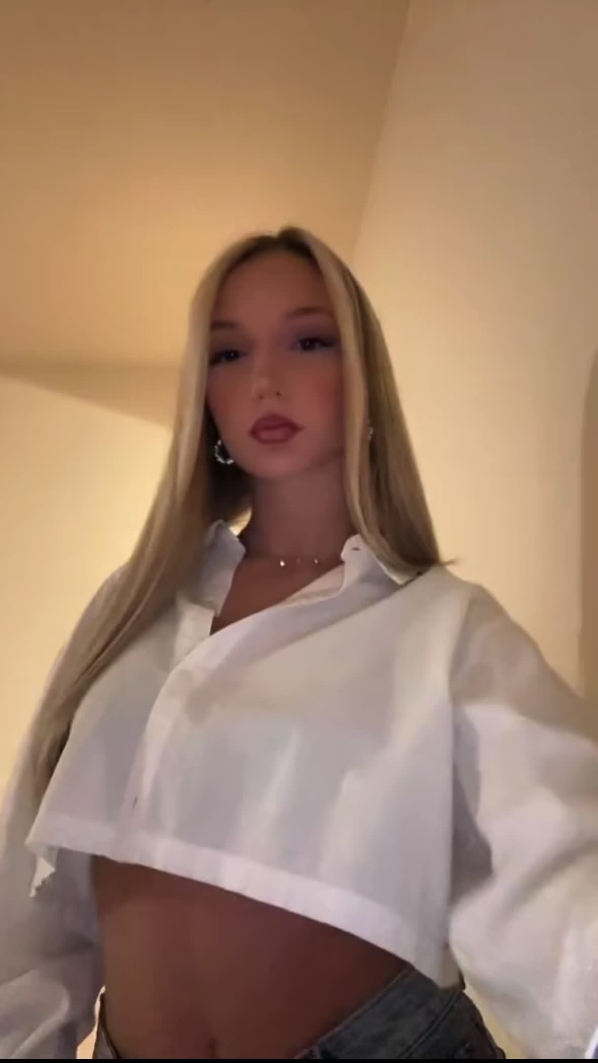 @𝟏𝟕
