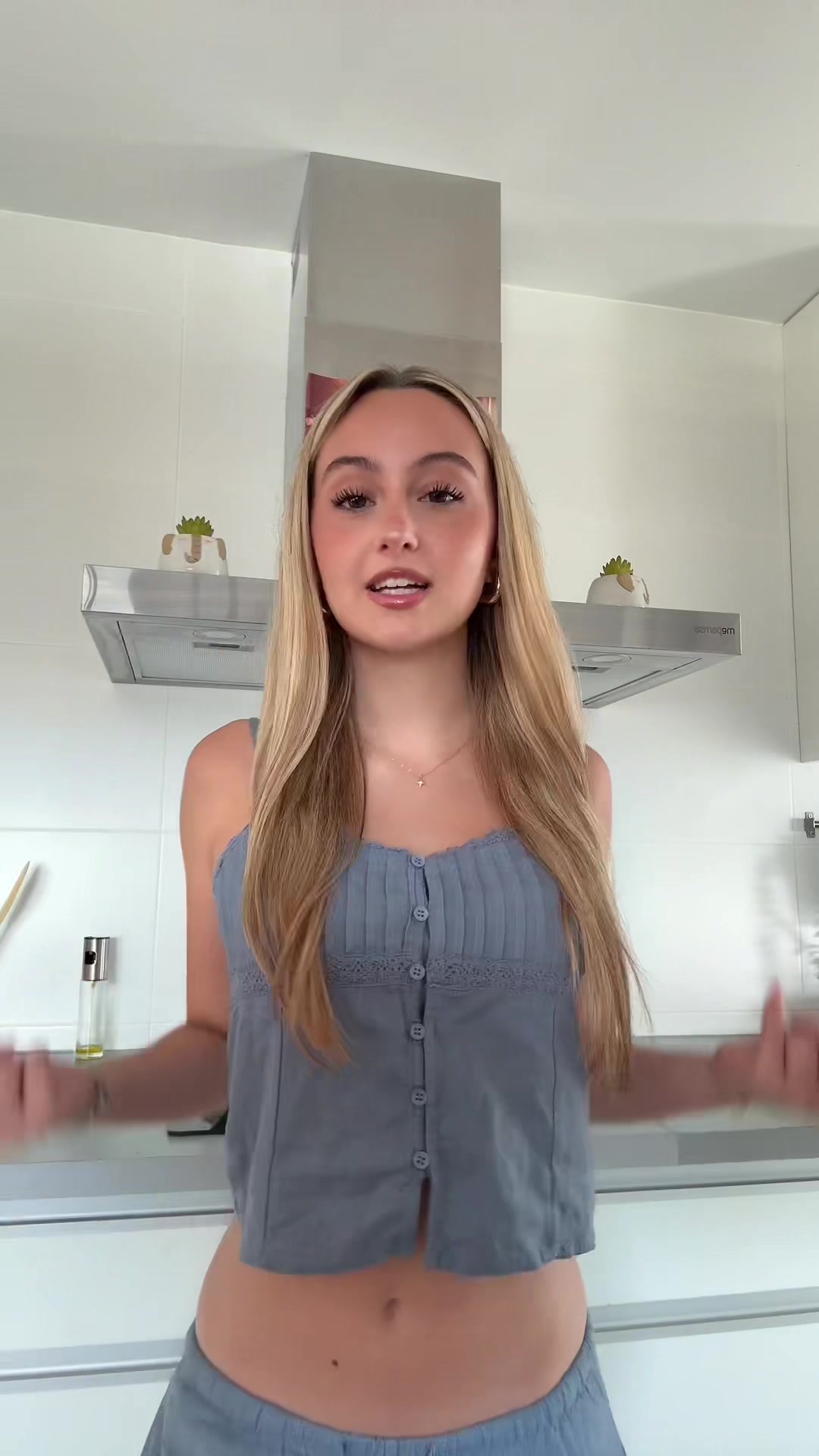 @carlaatraverr2