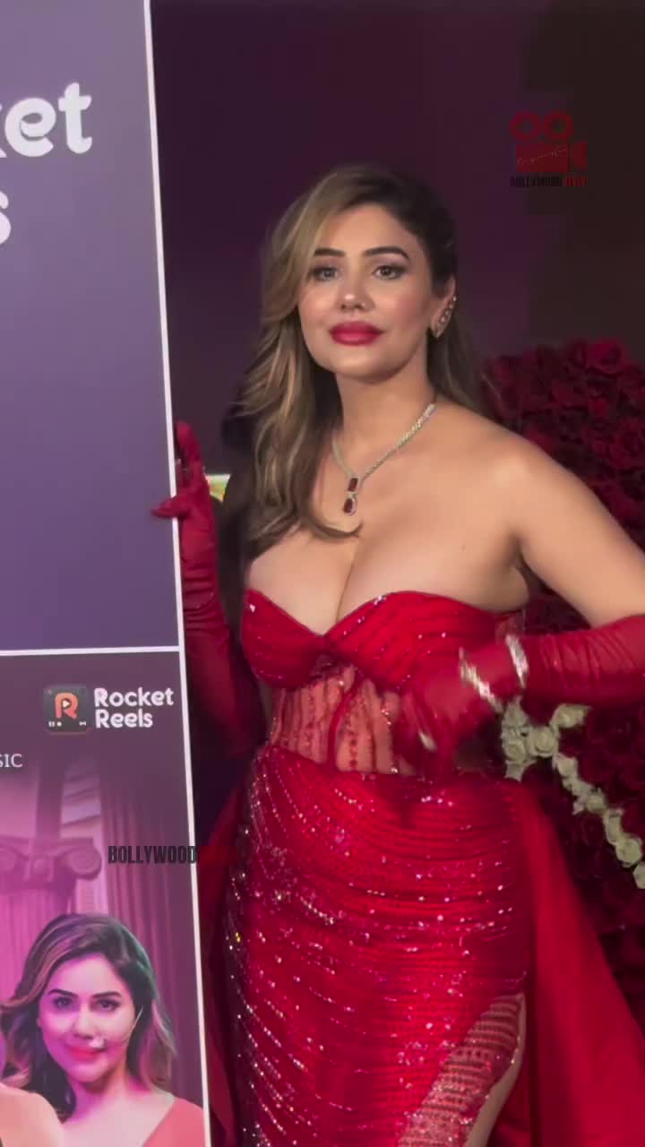 @cool actress ๐