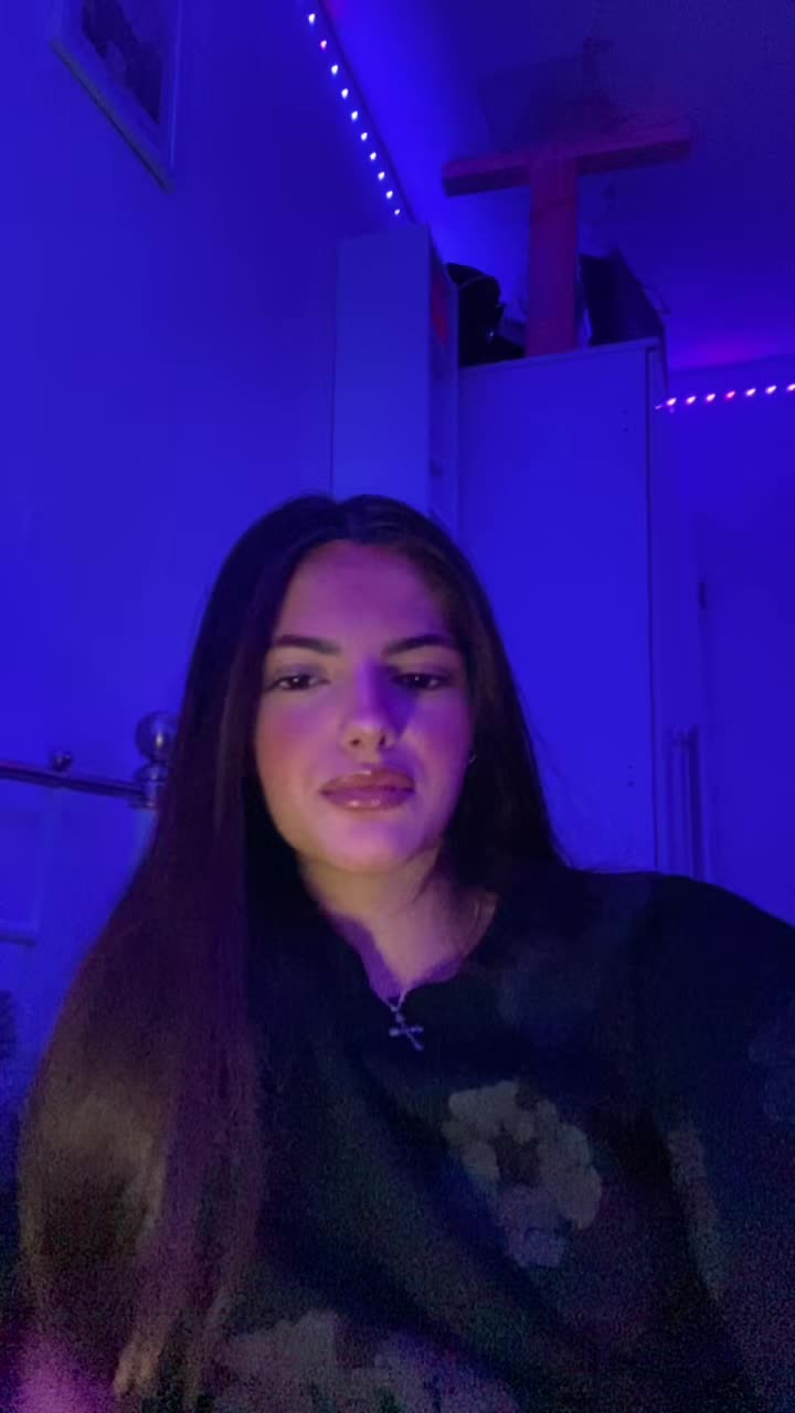 @Lacey Louise♥️