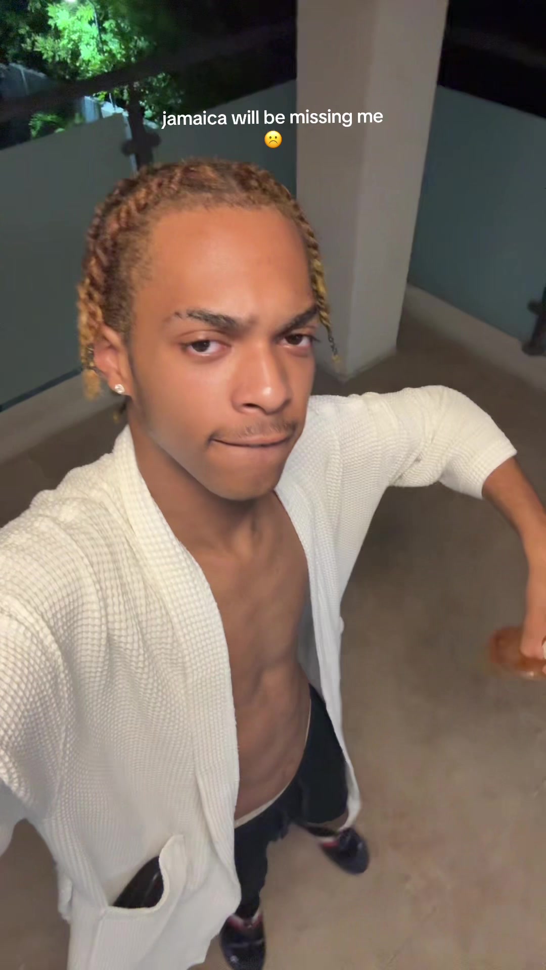 @Kz