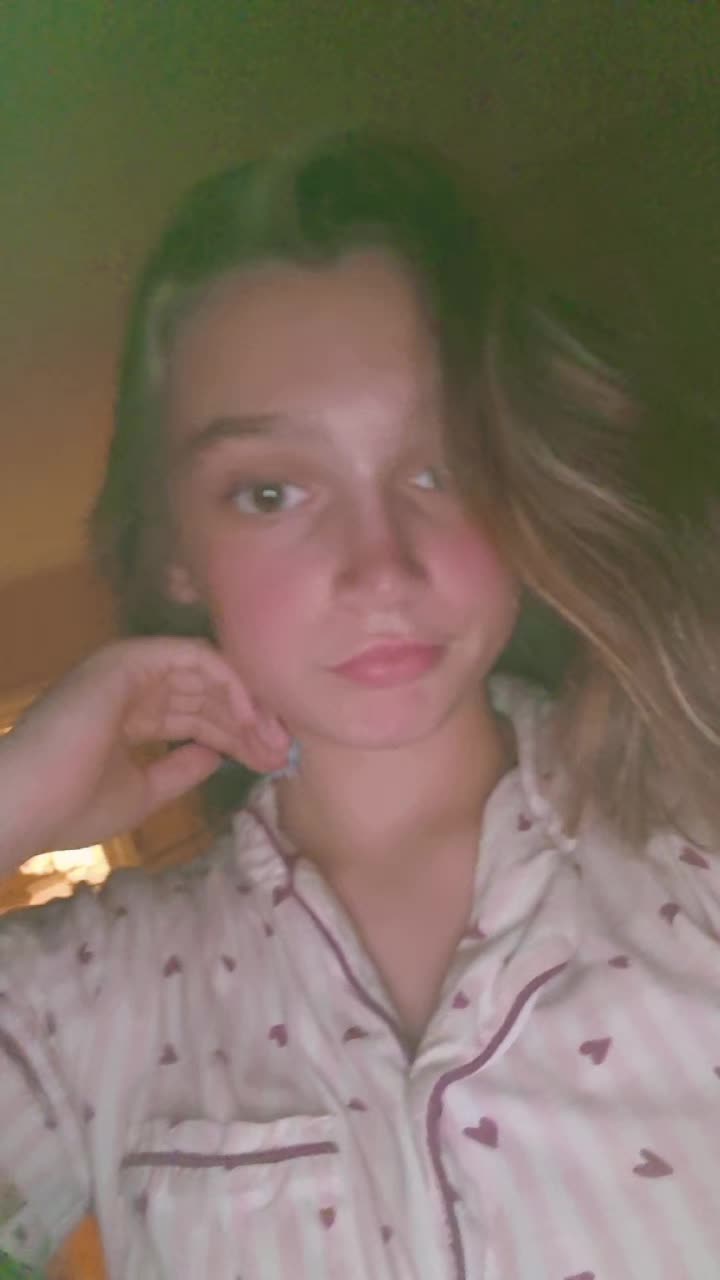 @Urfavgirlie🤏❤