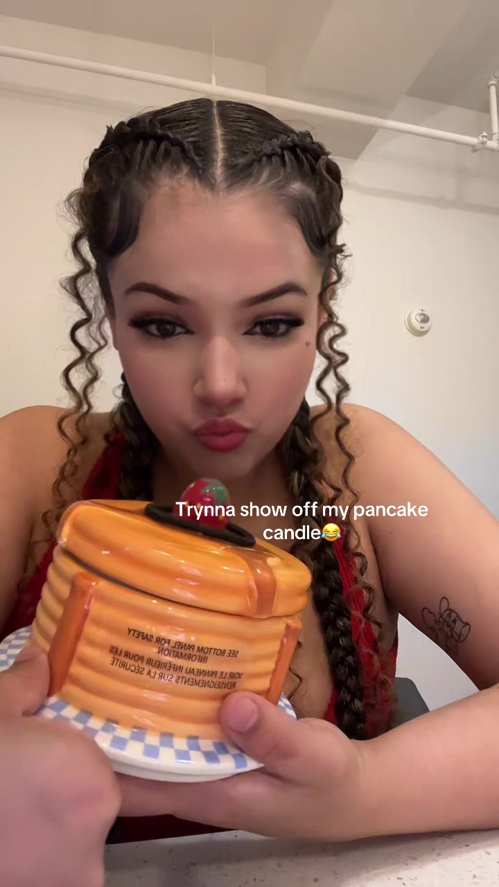 @monicajuanitaa