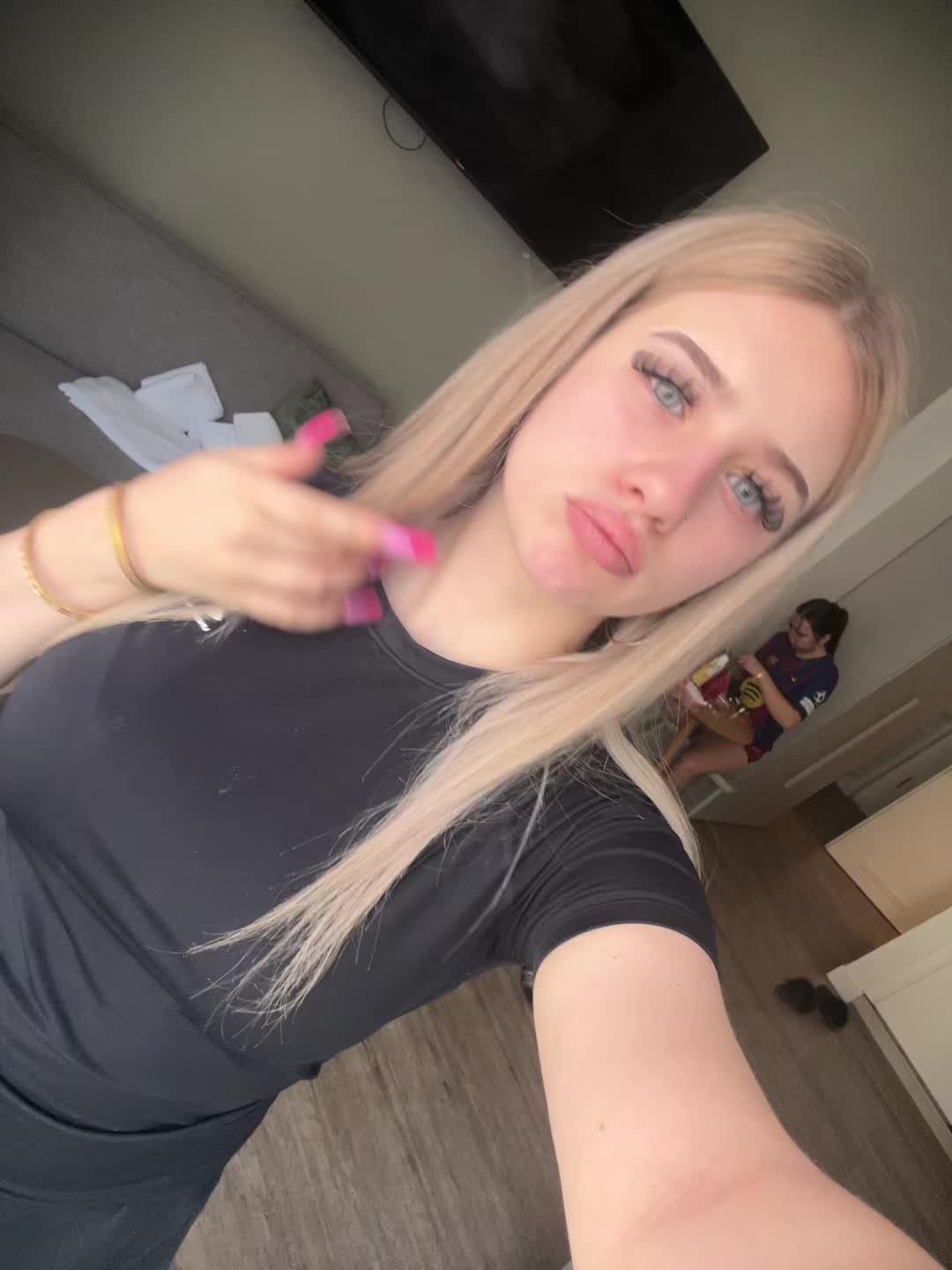 @aimee🚩