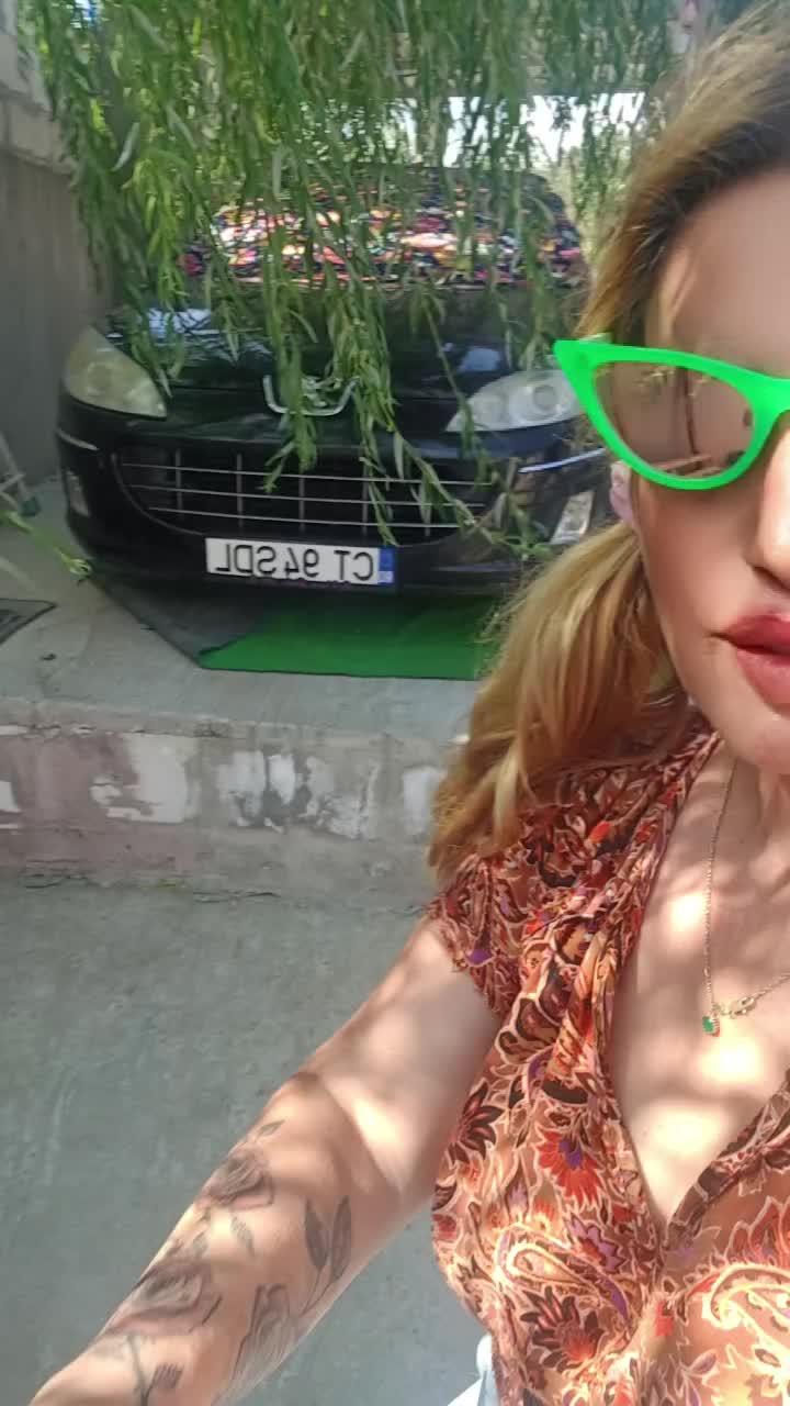 @stefania