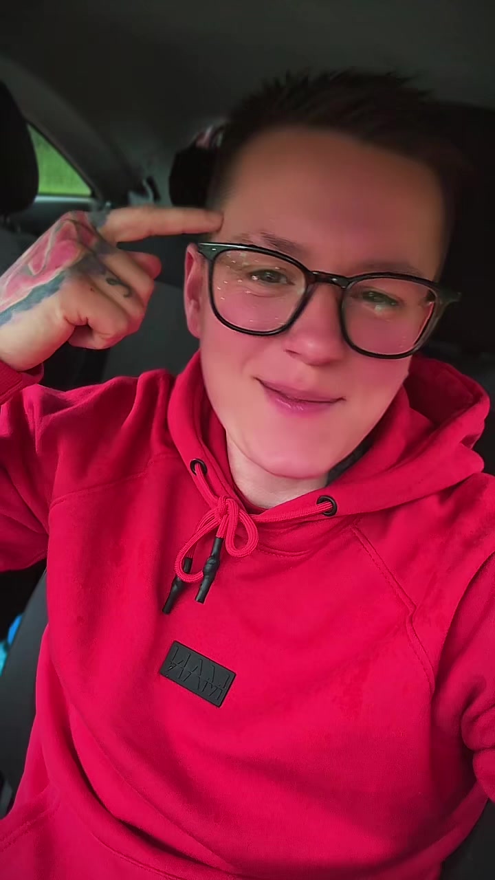 @Angel.Redman🏳️🌈