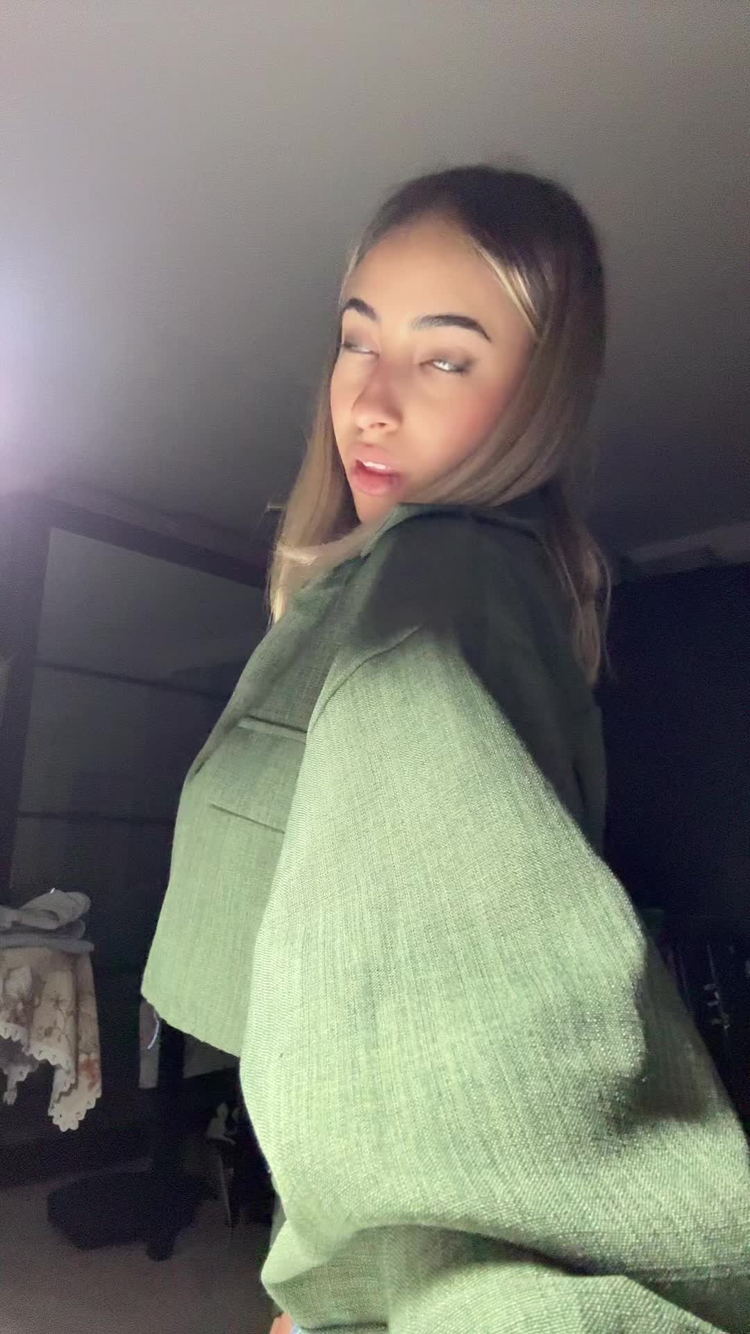 @sabrina_bennasr_