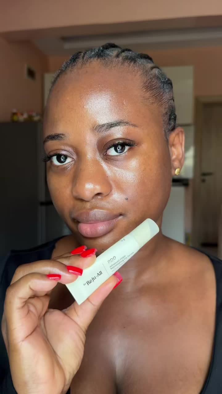 @Angela | skincare influencer