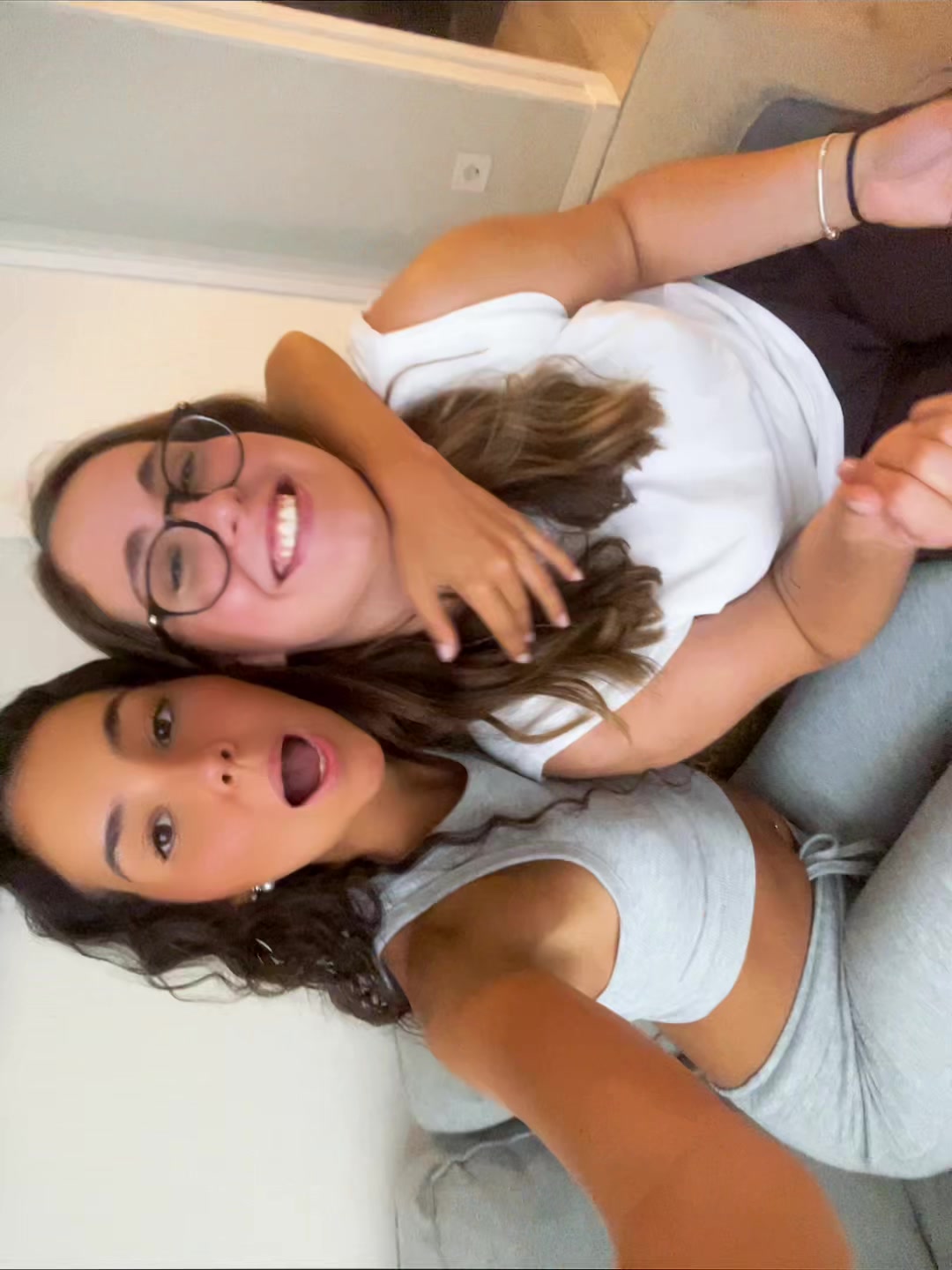@Maariaaav