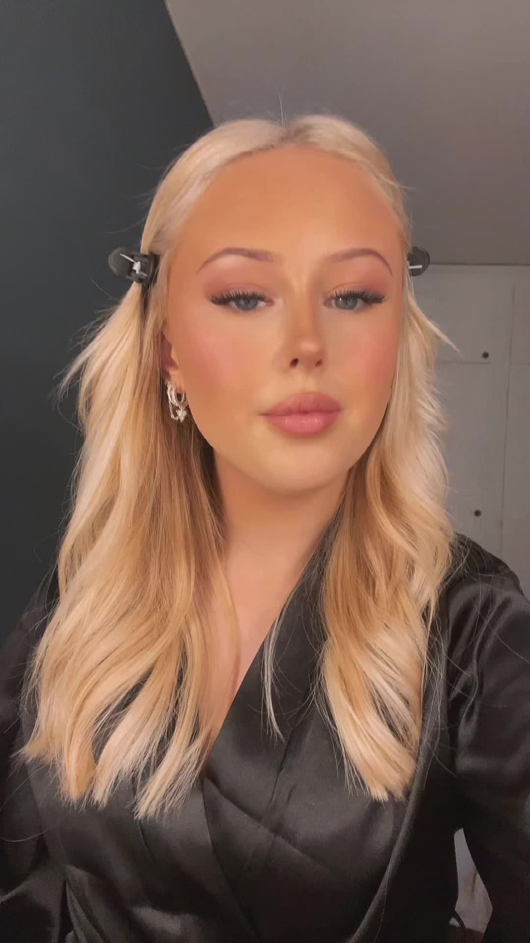 @𝓣𝓾𝓿𝓪 𝓖𝓻𝓪𝓯𝓼𝓽𝓻𝓸̈𝓶