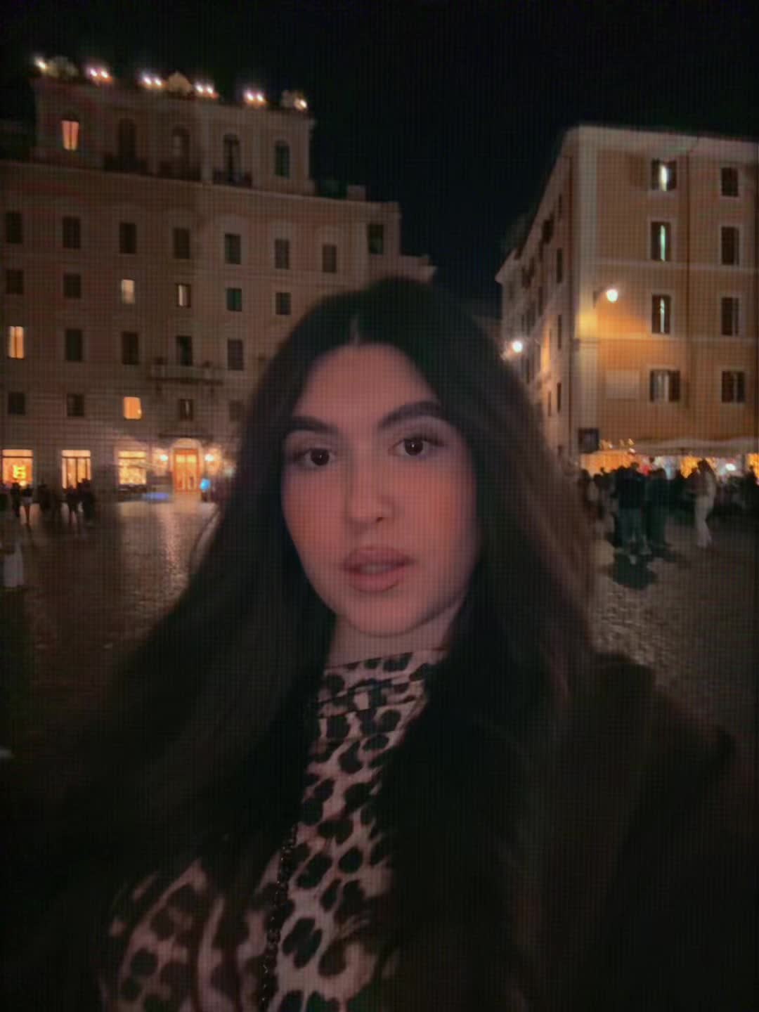 @𝐸 𝐿 𝐸 𝒩 𝒜 👸🏻