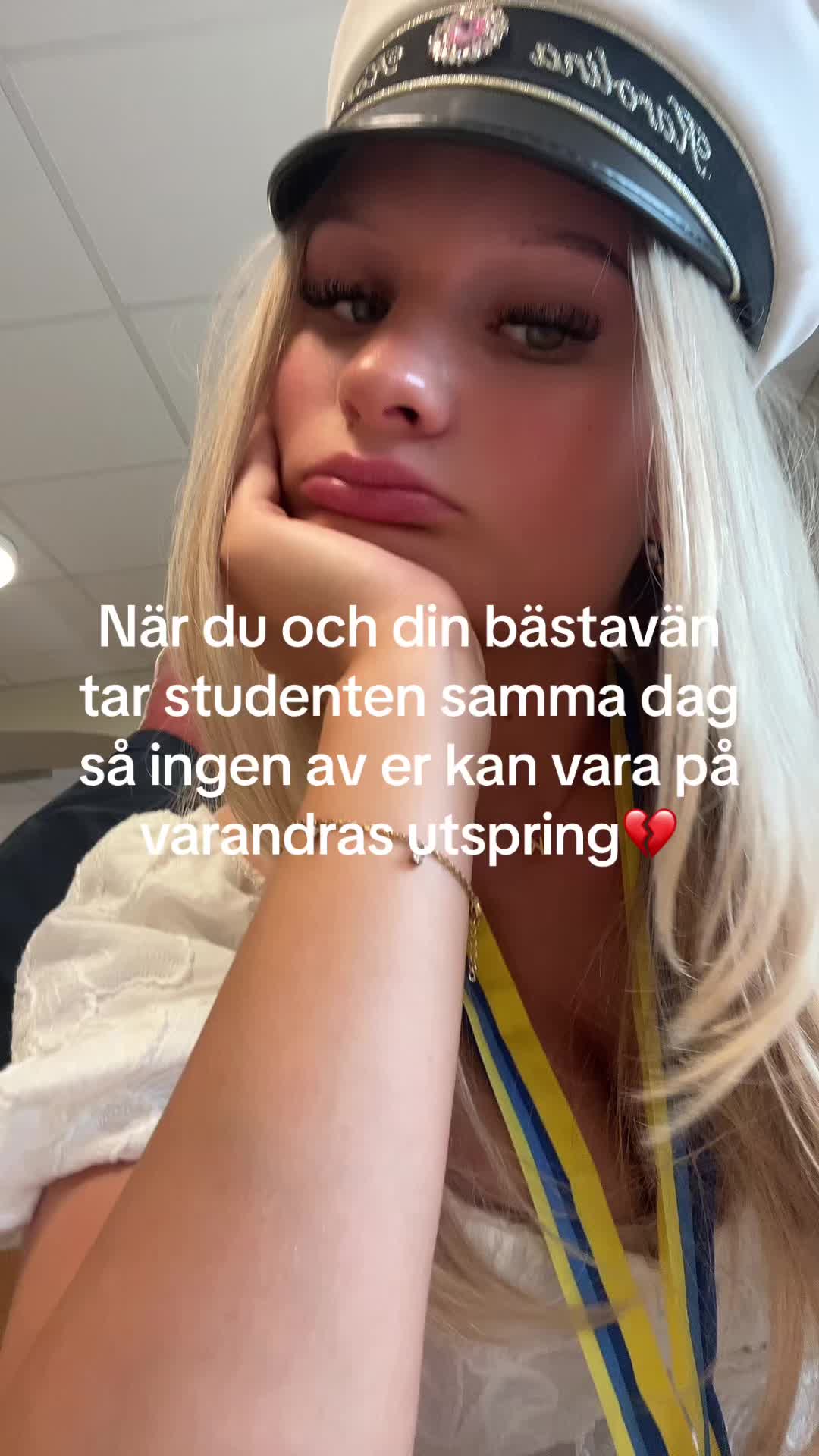 @Karro