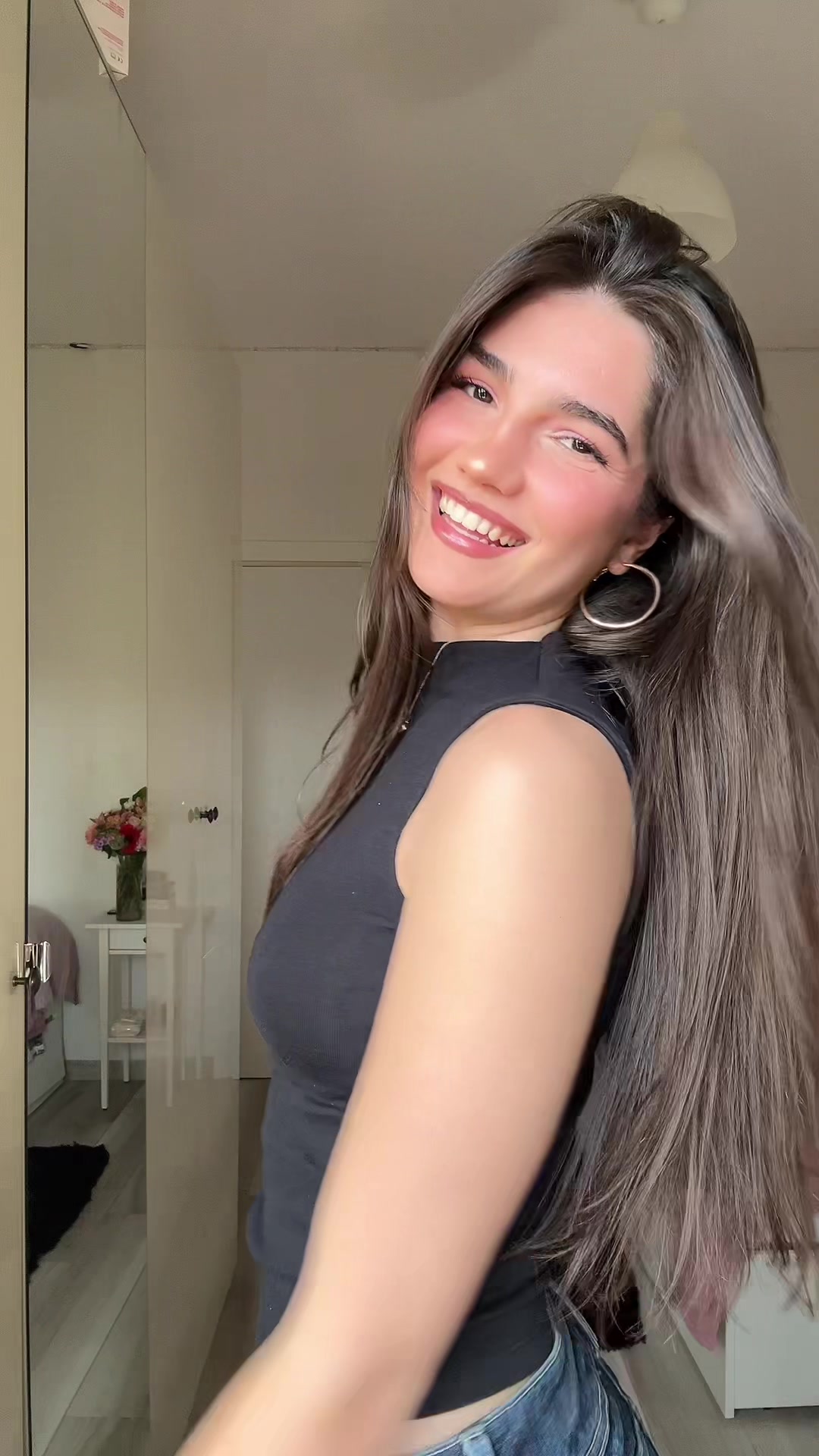 @angela.deliallisi