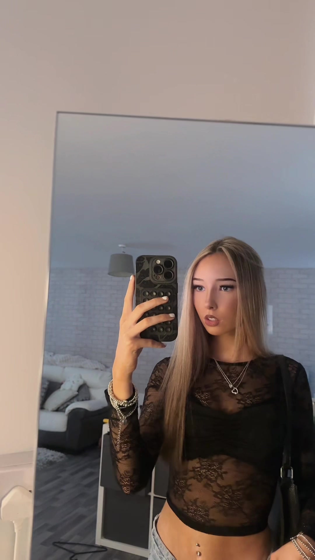 @𝐄𝐥𝐢𝐬𝐞❣︎