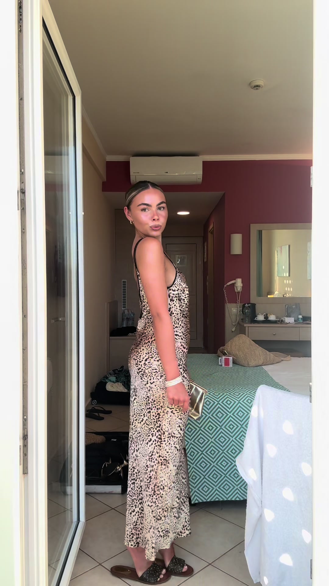 @darcidobson