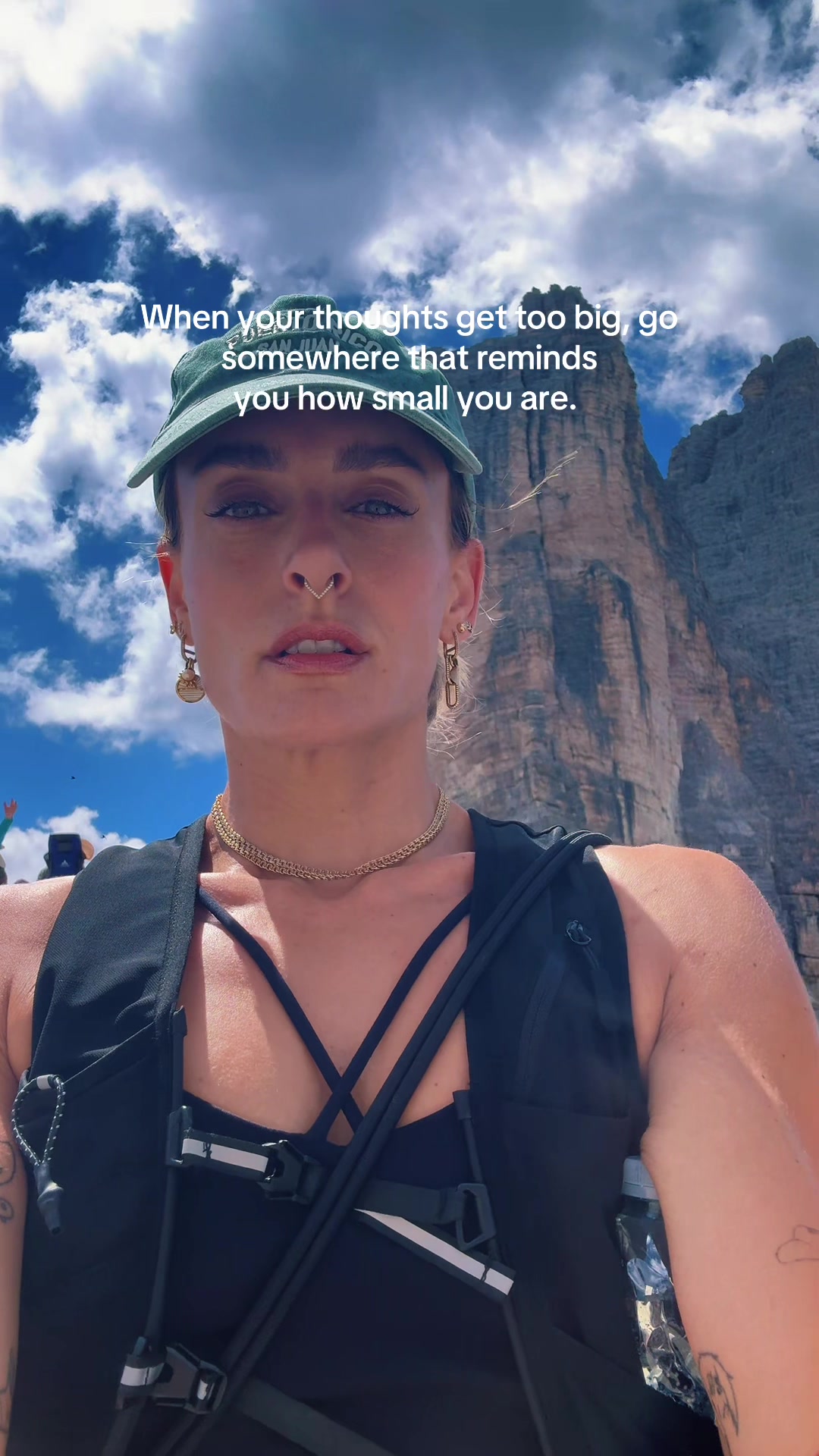 @Julie Voyiagi