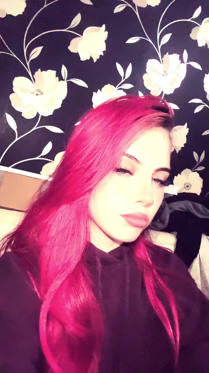 @Katie 🖤