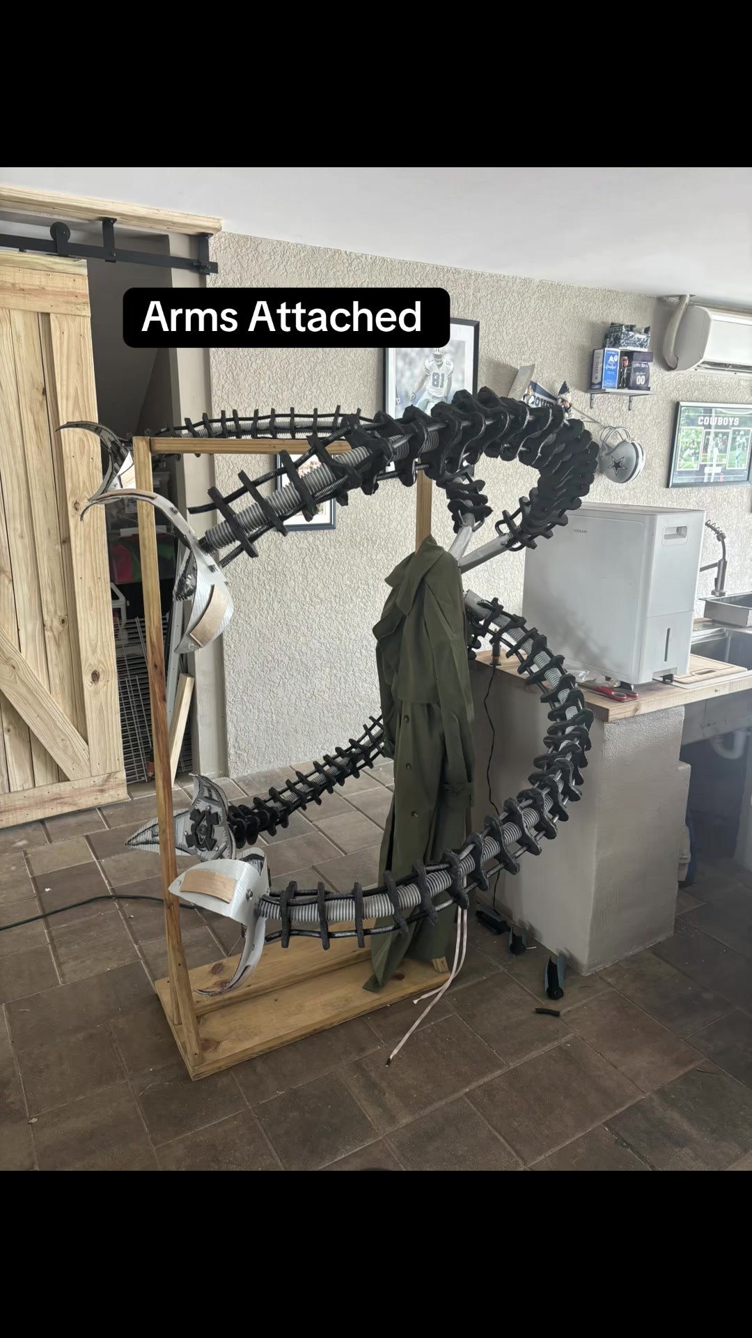 @Cardboard.Craftss