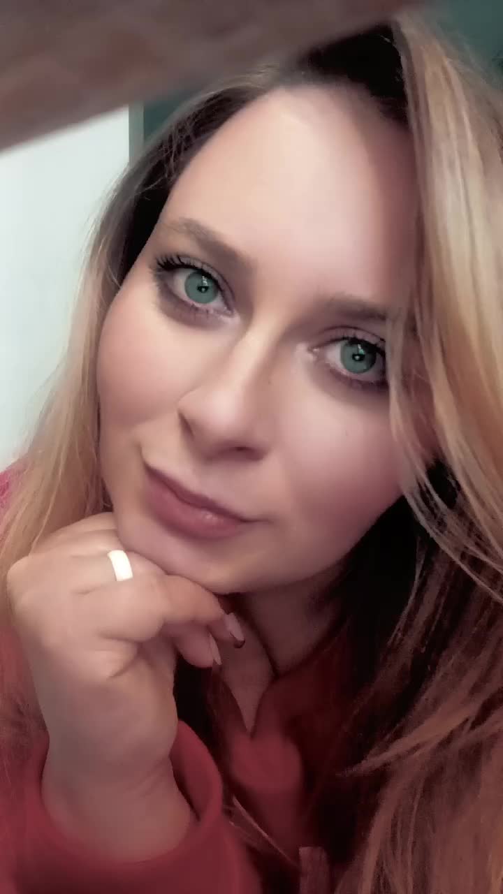@NiebieskoOka💜🌴💜