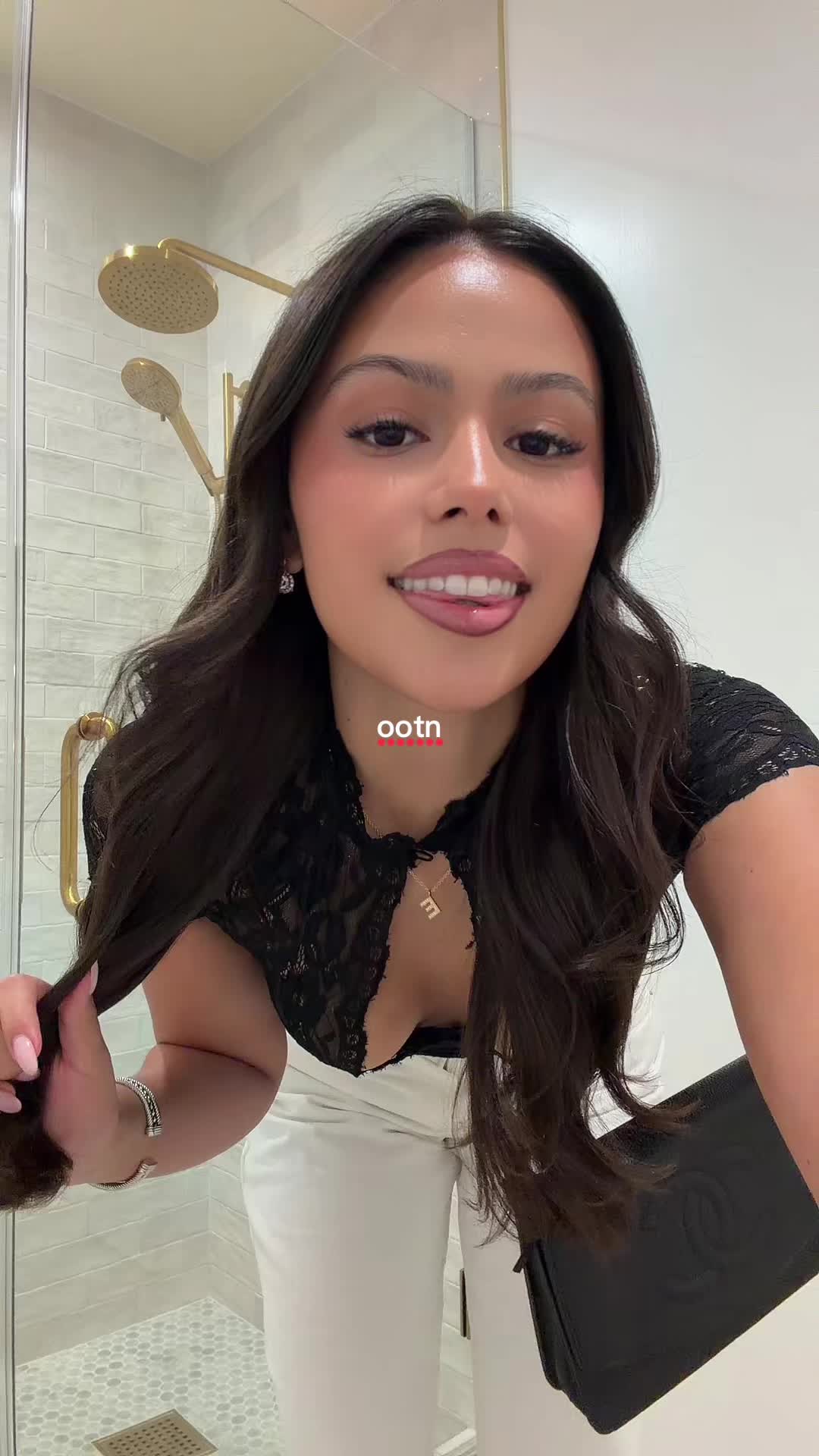 @Emma Medrano