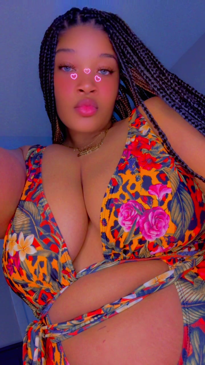 @BigYella_TheModel
