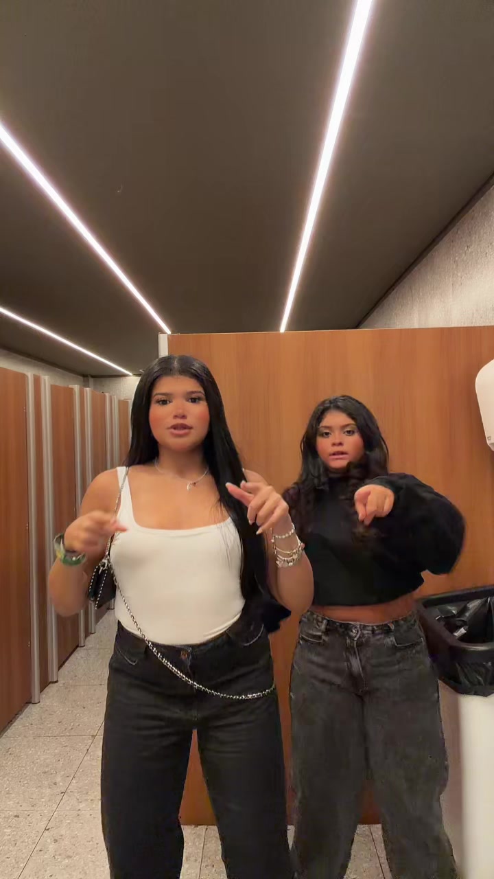 @gaby dutra