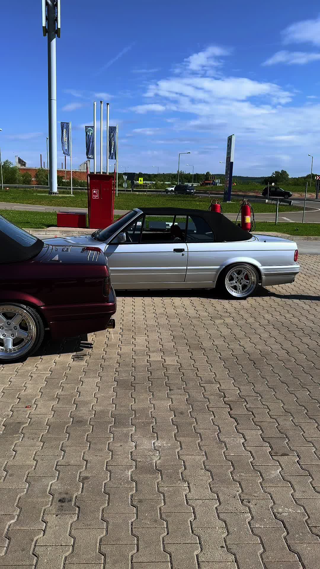 @BMW E30 Arad